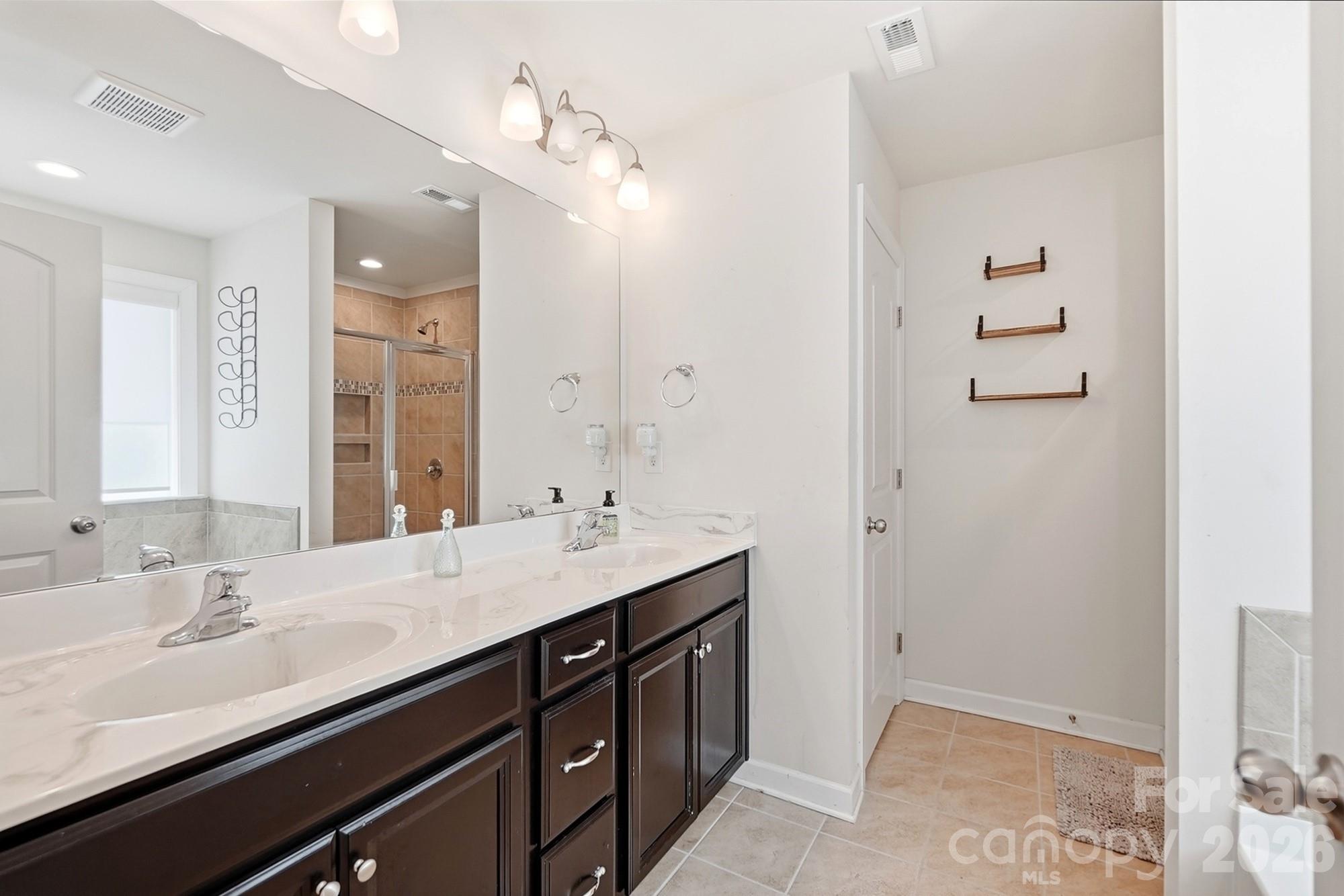 10125 Castlebrooke Drive — Concord