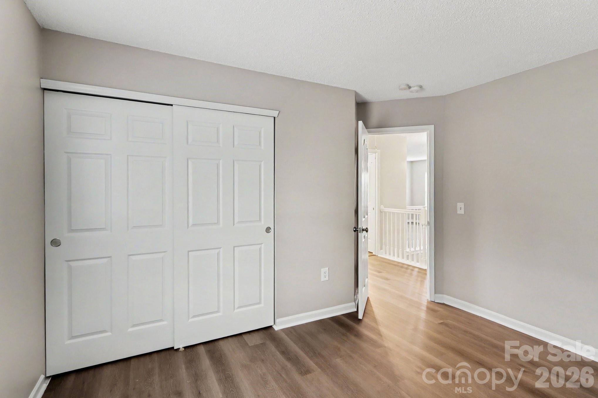 4022 Houldsworth Drive — Charlotte