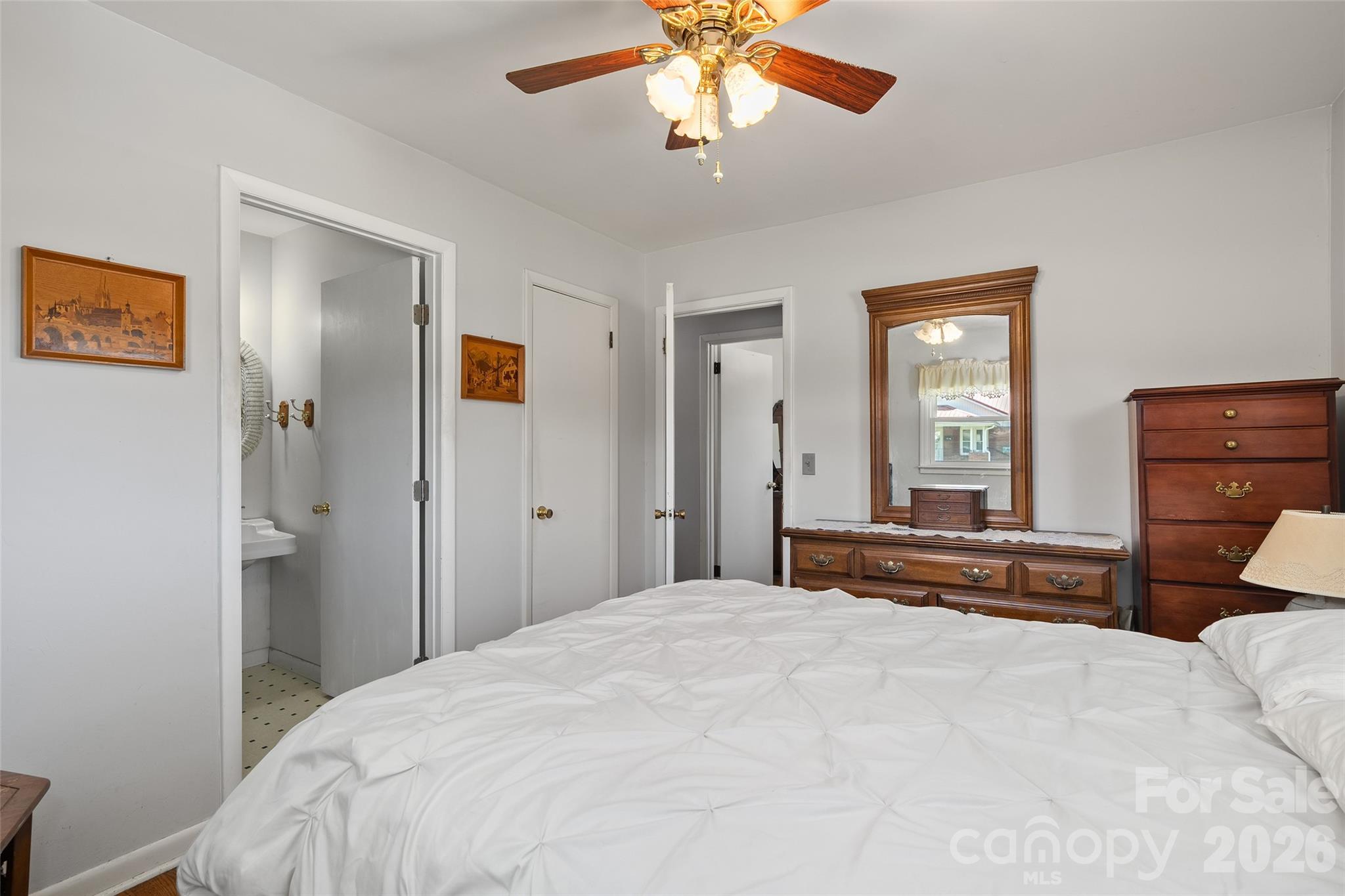 354 Oakdale Road — Waynesville