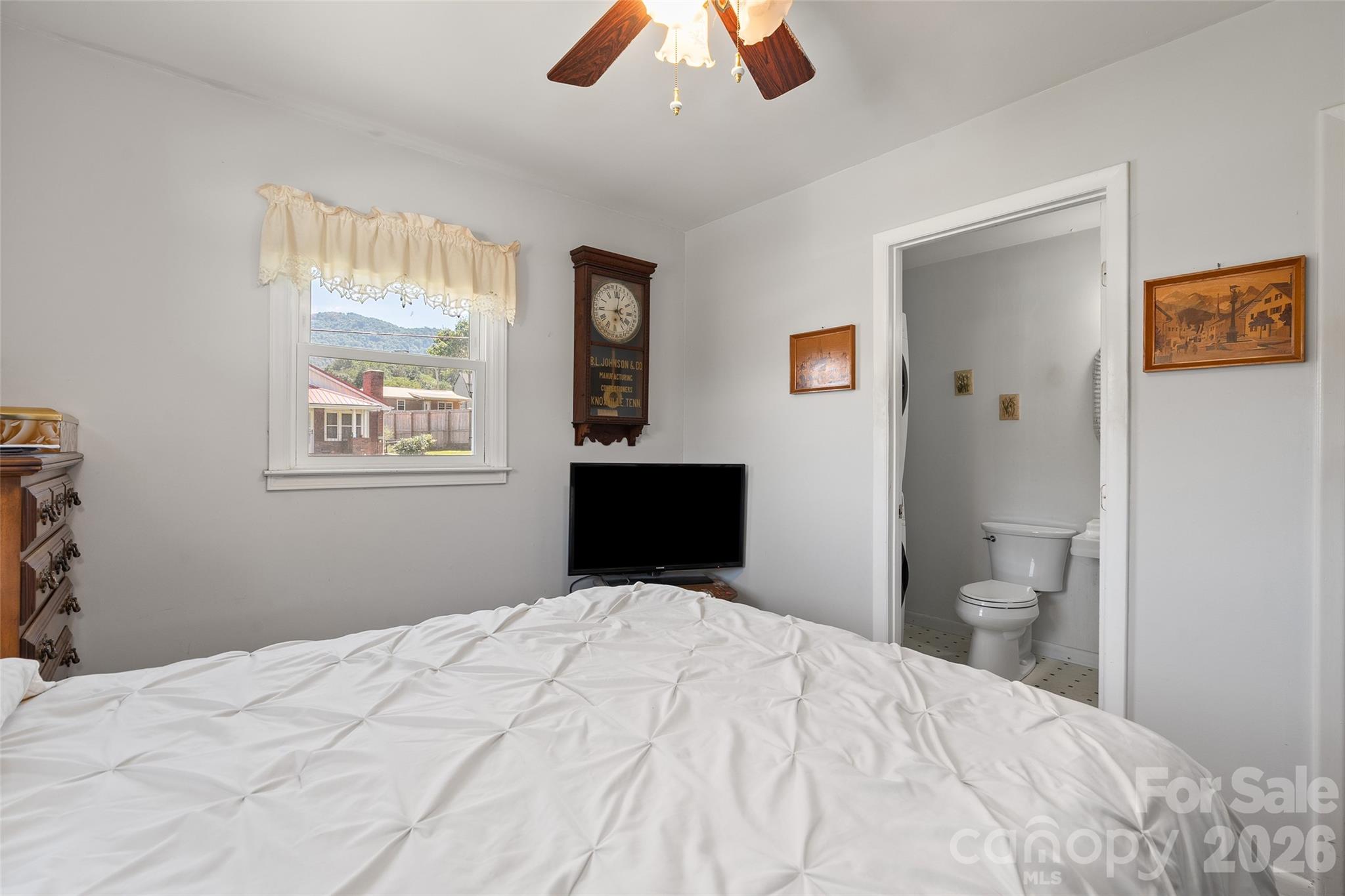 354 Oakdale Road — Waynesville