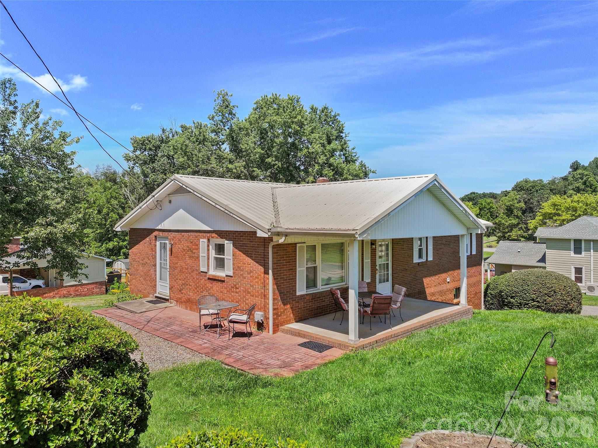 354 Oakdale Road — Waynesville