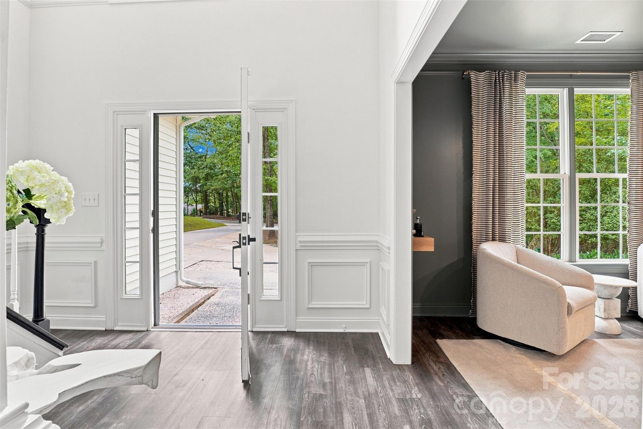 9434 Valley Road — Charlotte