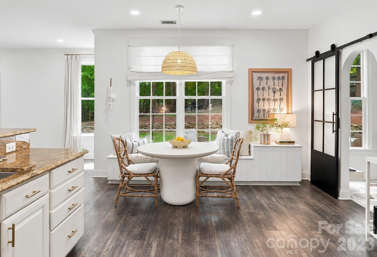 9434 Valley Road — Charlotte