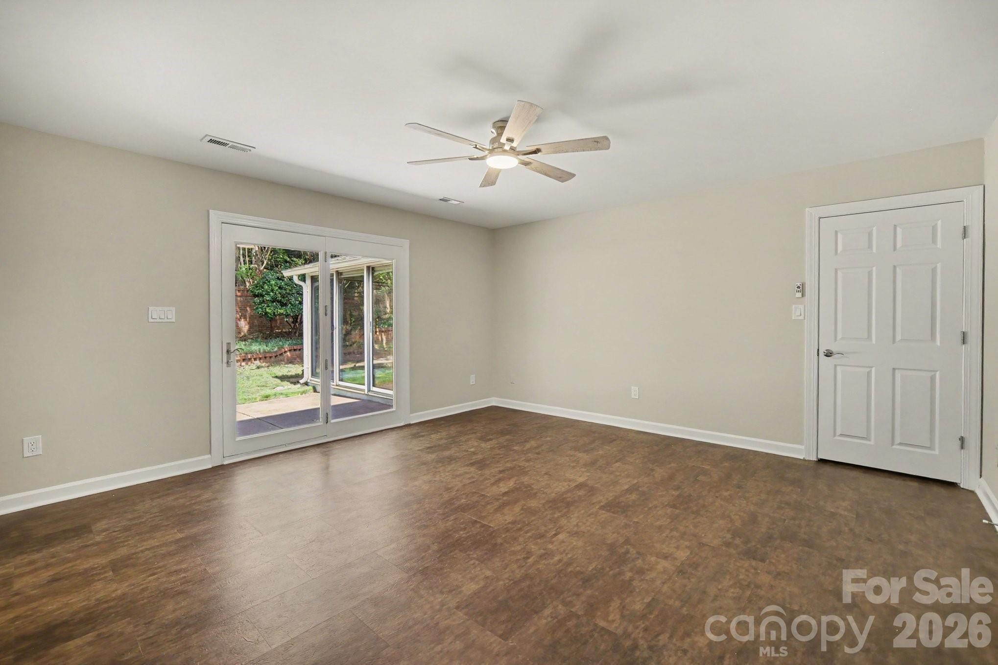 1912 Wexford Court — Gastonia