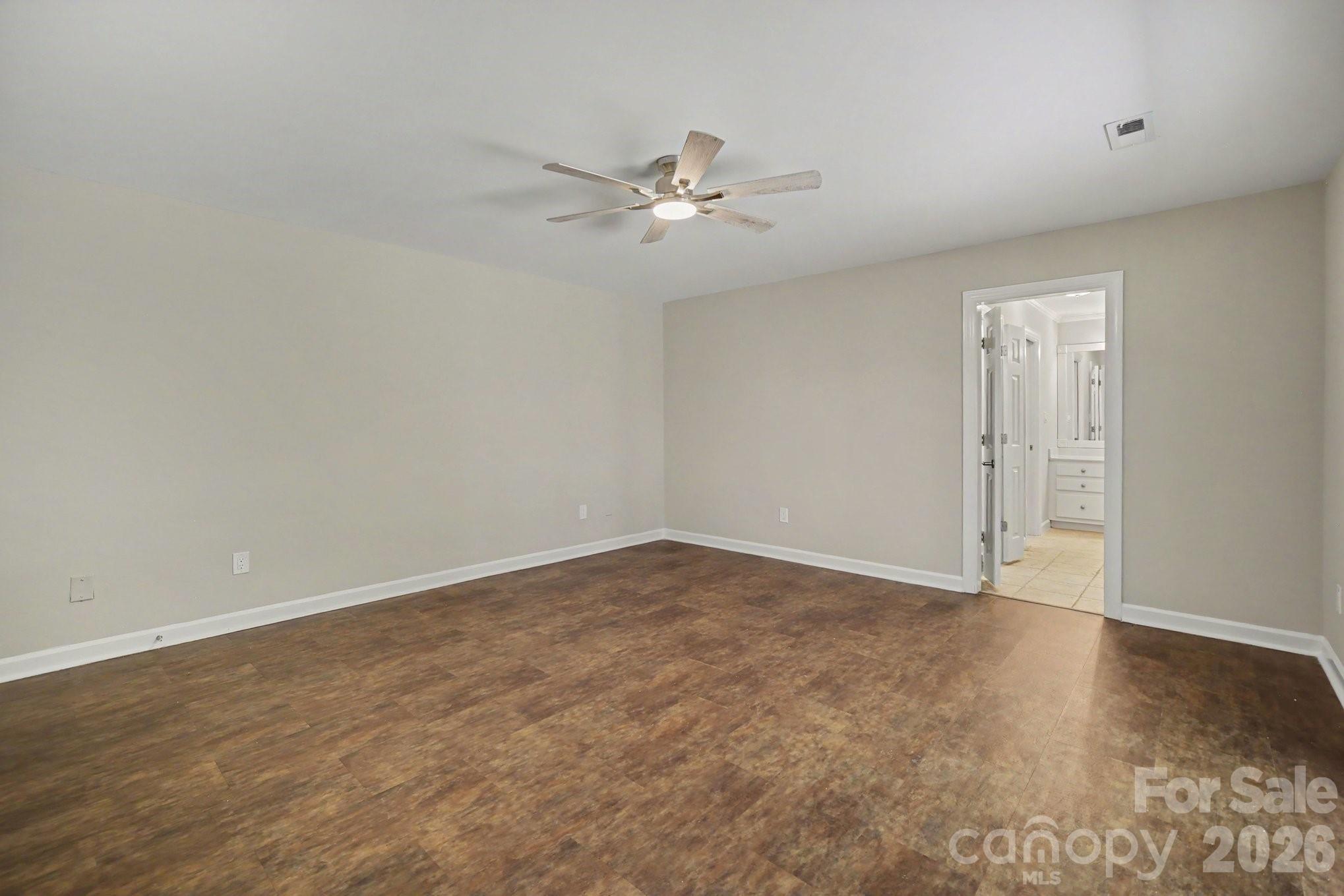 1912 Wexford Court — Gastonia