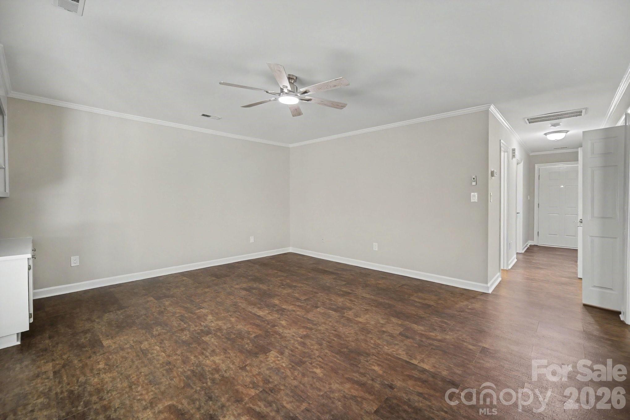 1912 Wexford Court — Gastonia