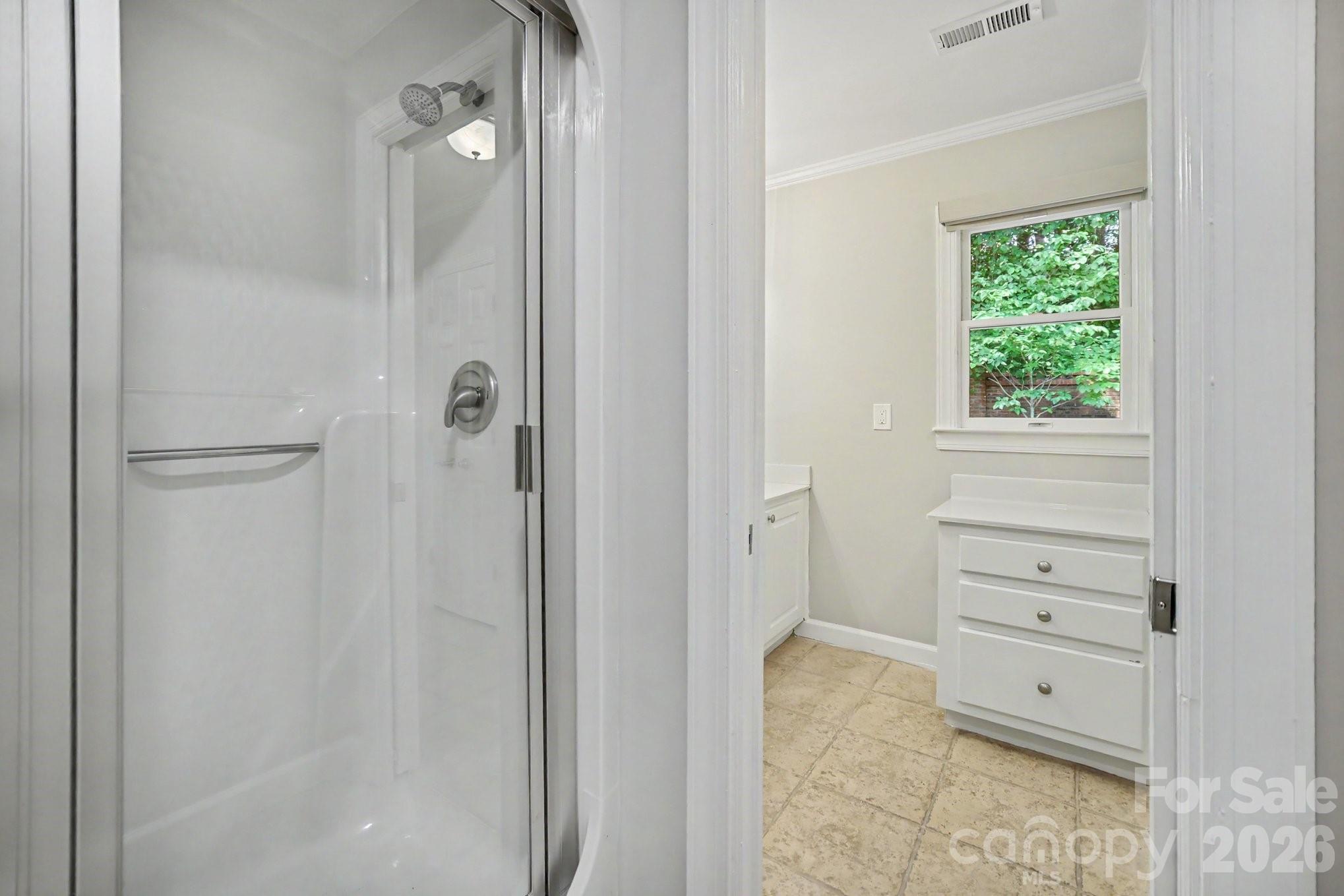 1912 Wexford Court — Gastonia