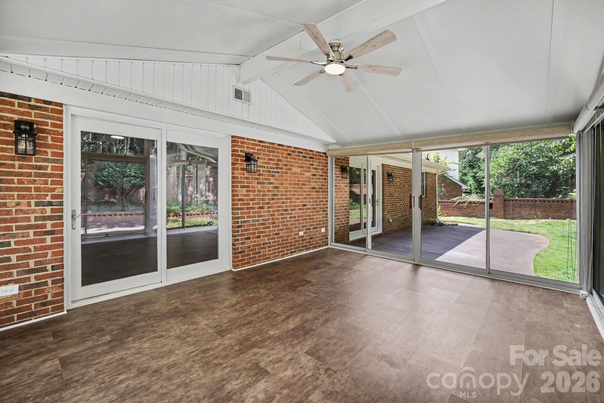 1912 Wexford Court — Gastonia