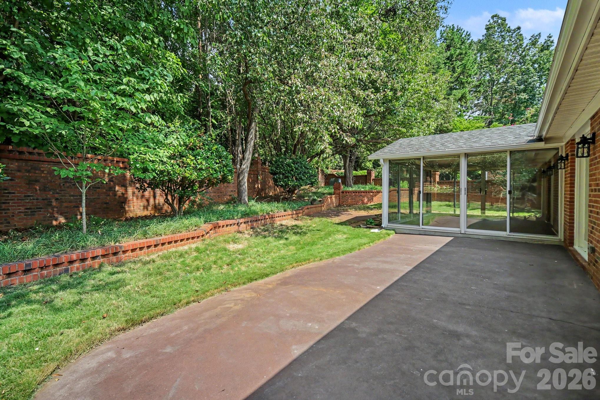 1912 Wexford Court — Gastonia