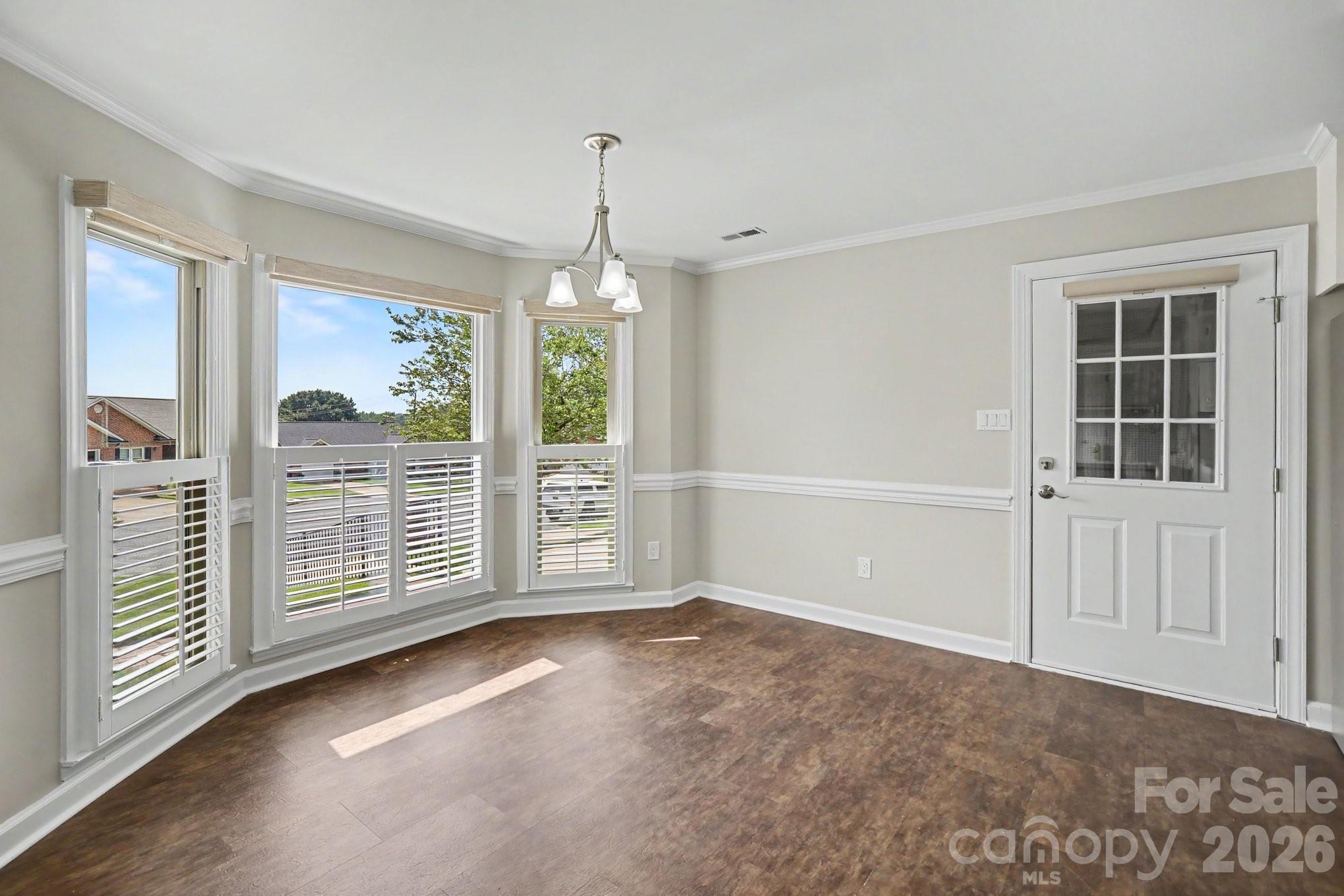 1912 Wexford Court — Gastonia