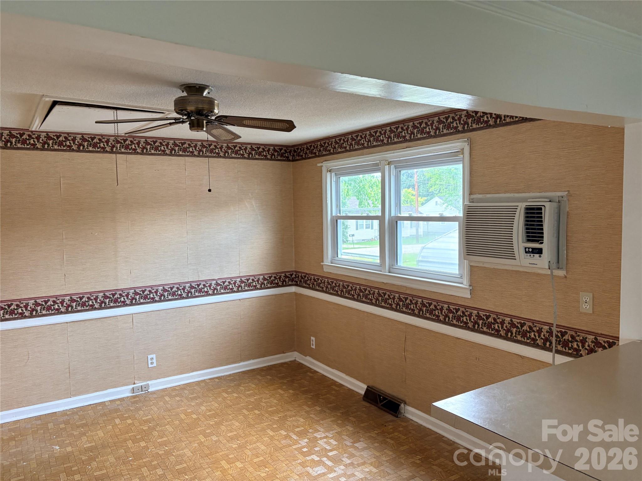 504 Brendale Drive — Chester
