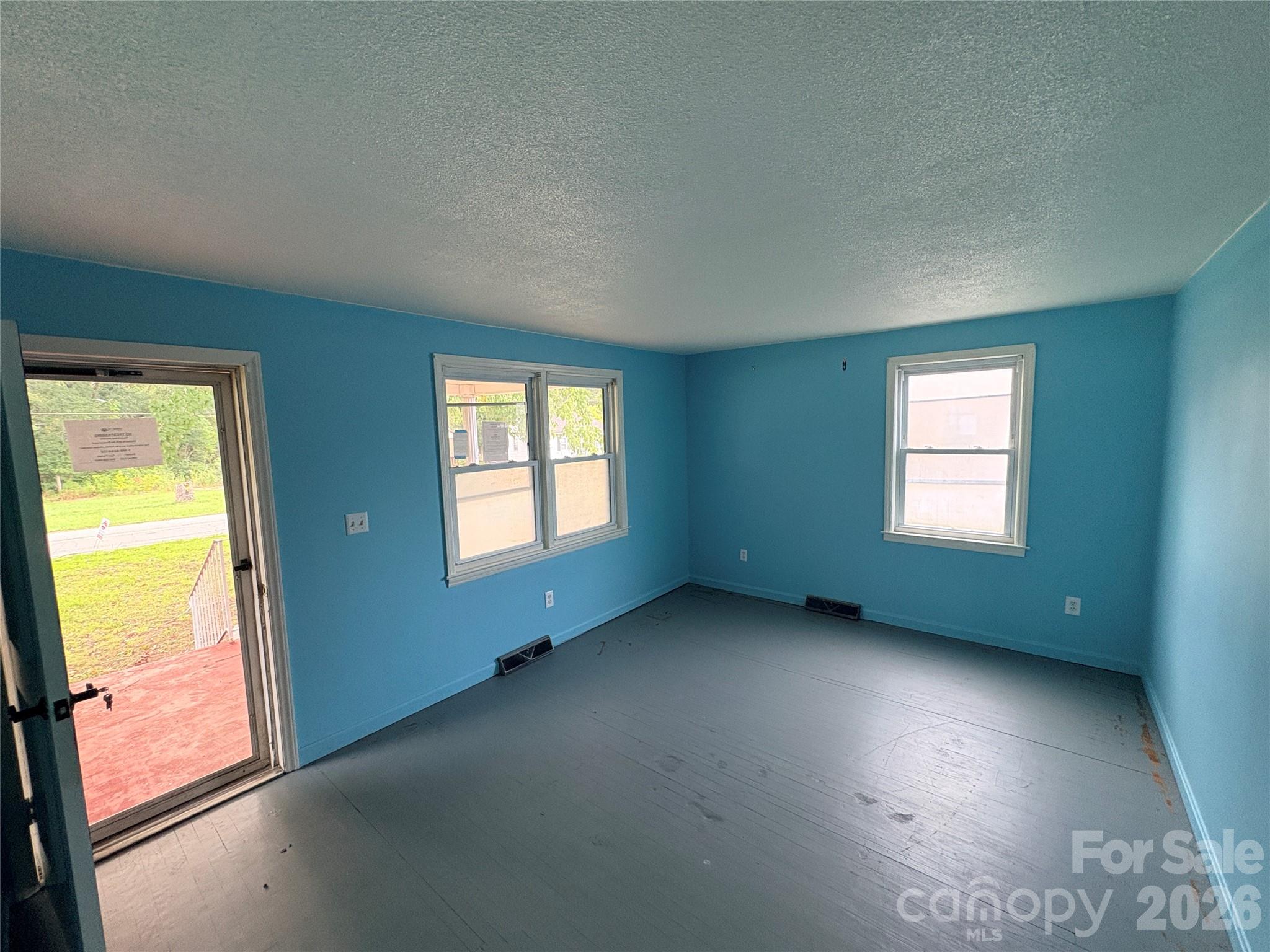 504 Brendale Drive — Chester