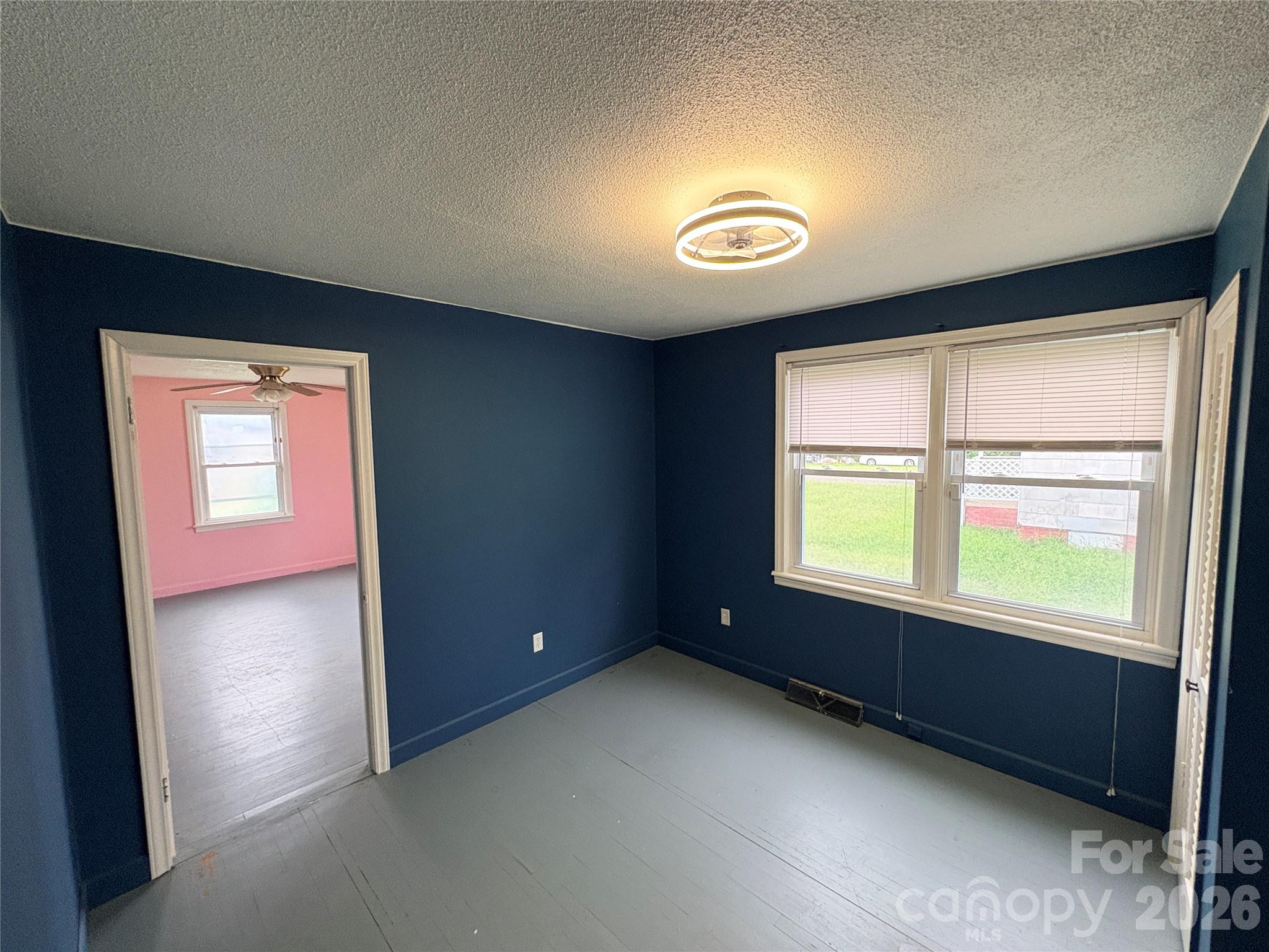 504 Brendale Drive — Chester