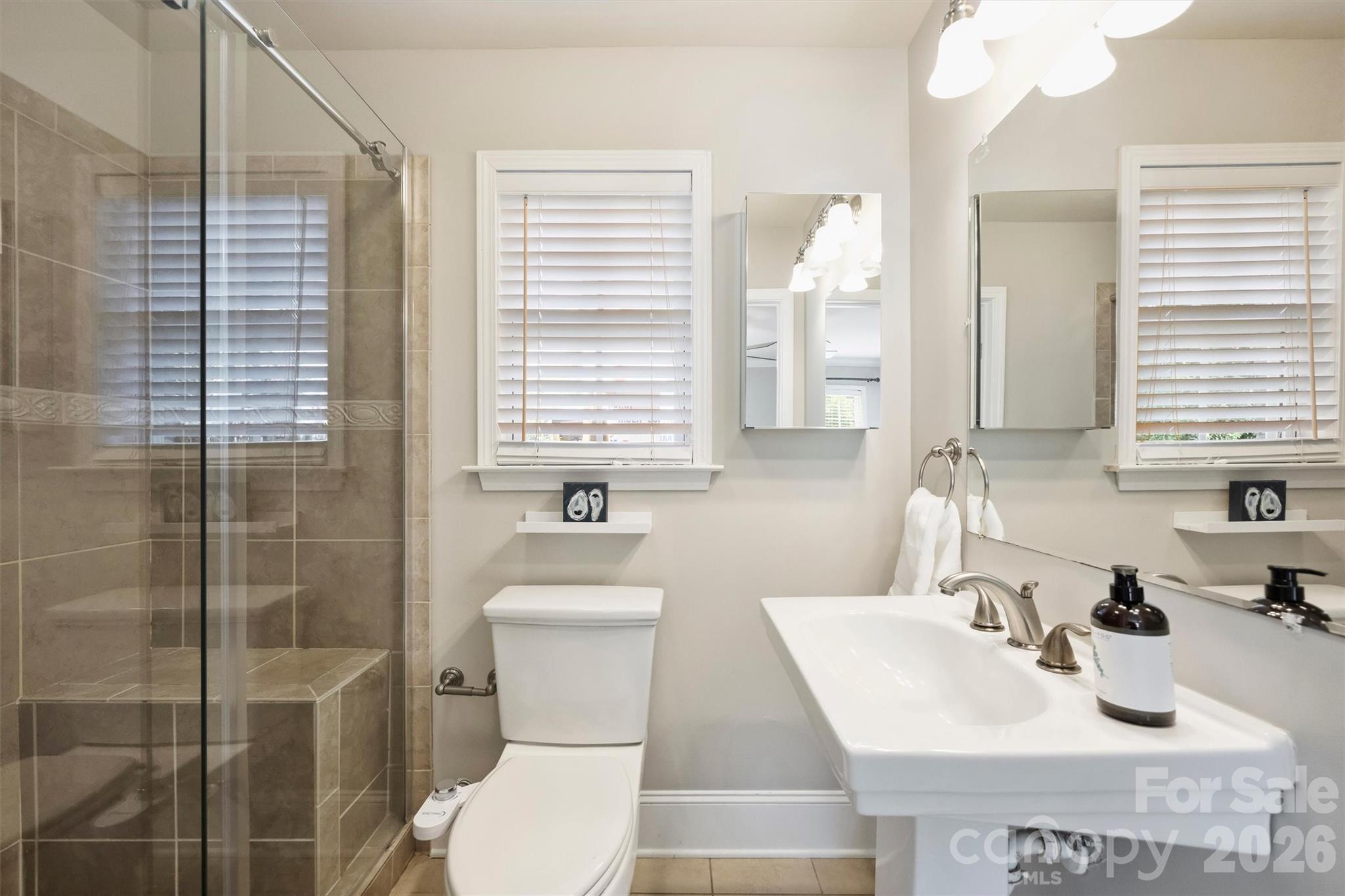 1323 Carolyn Drive — Charlotte