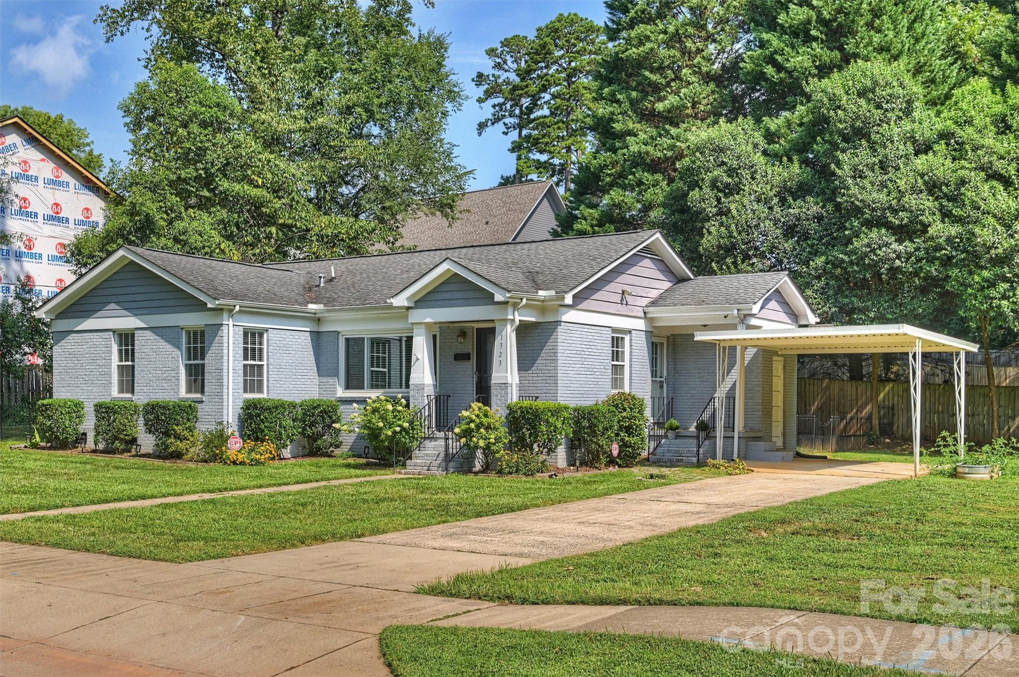 1323 Carolyn Drive — Charlotte