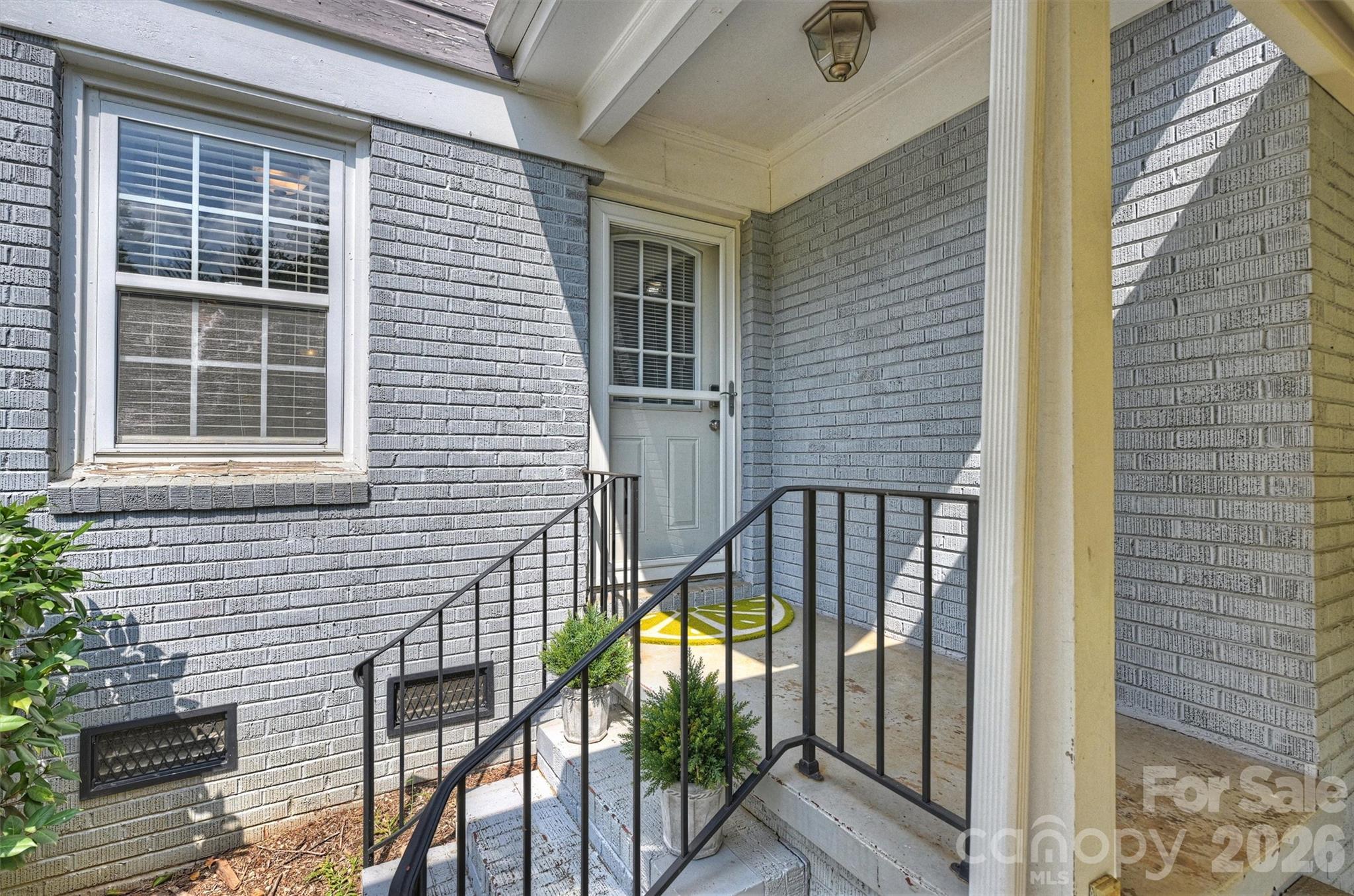 1323 Carolyn Drive — Charlotte