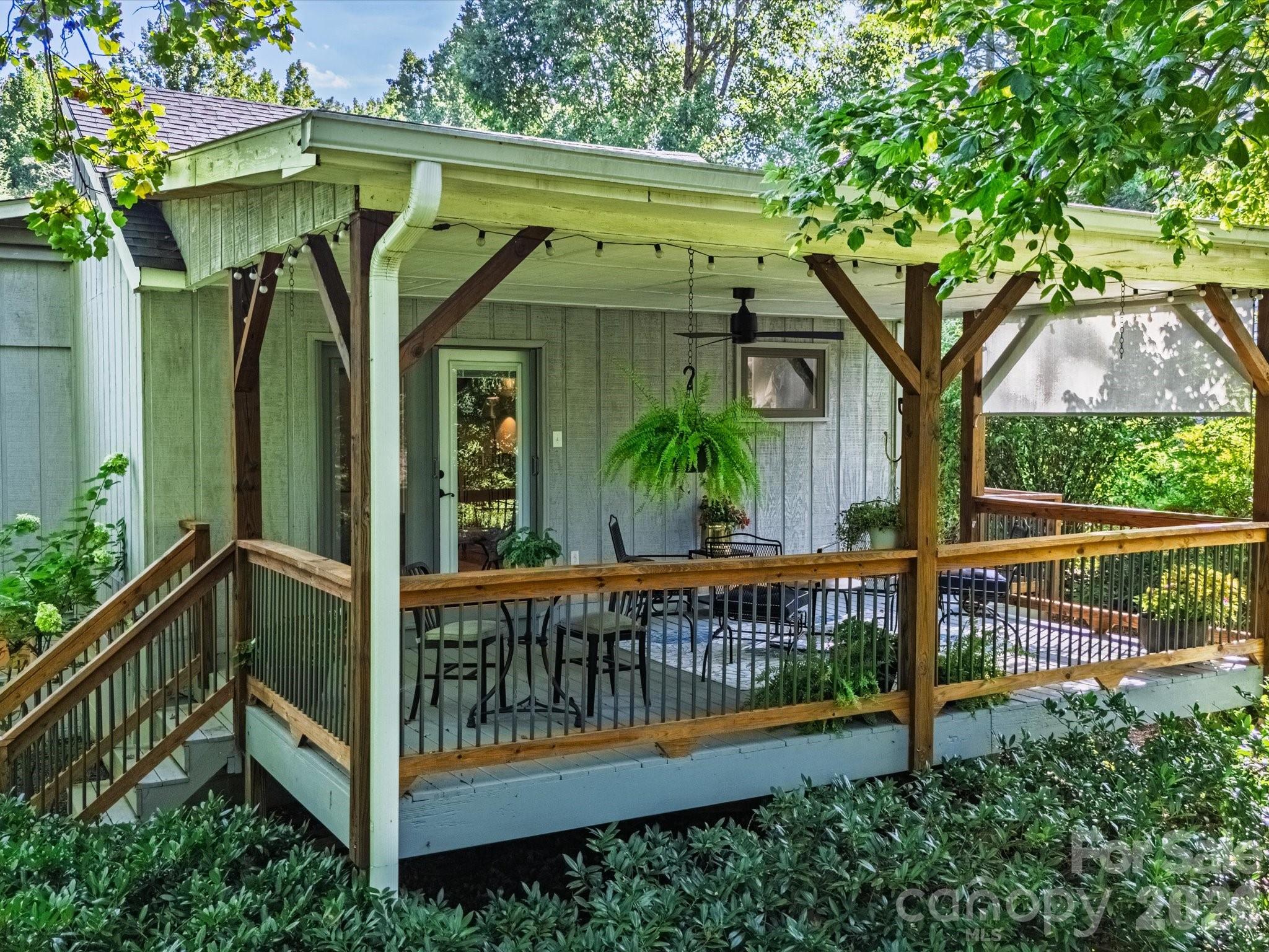 110 Aurora Drive — Asheville