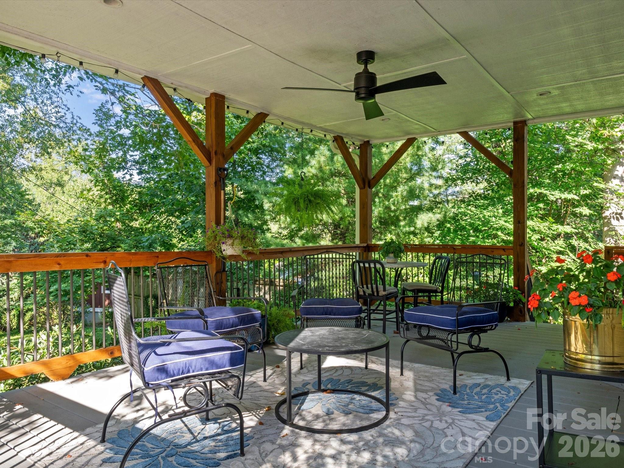 110 Aurora Drive — Asheville