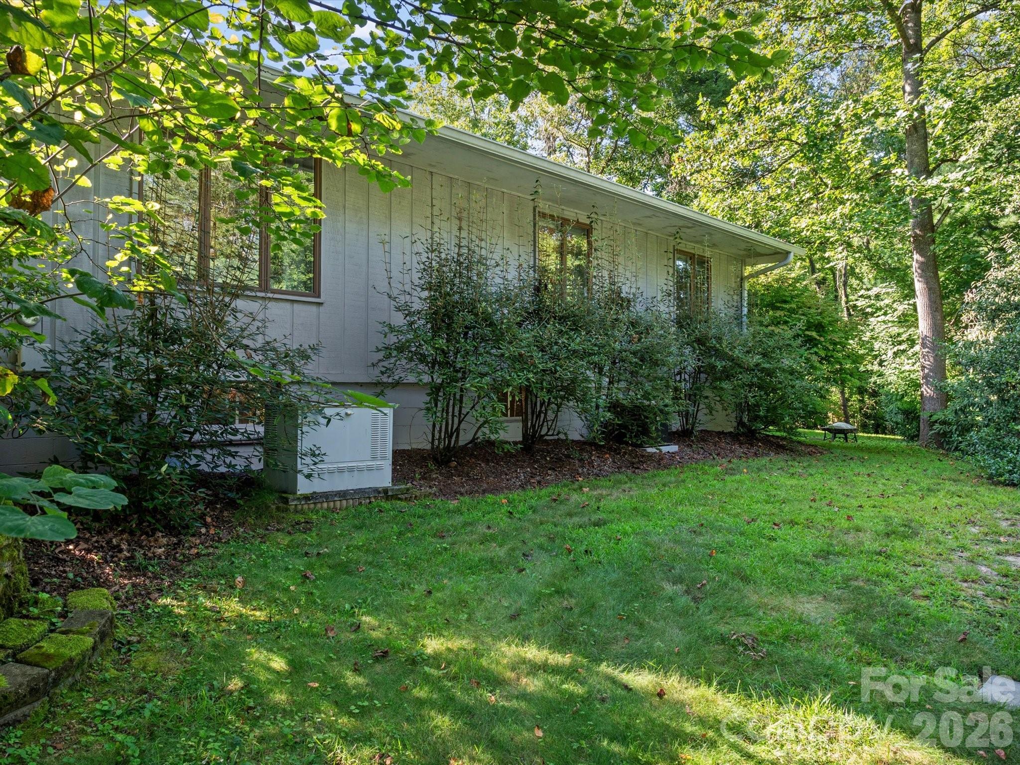 110 Aurora Drive — Asheville