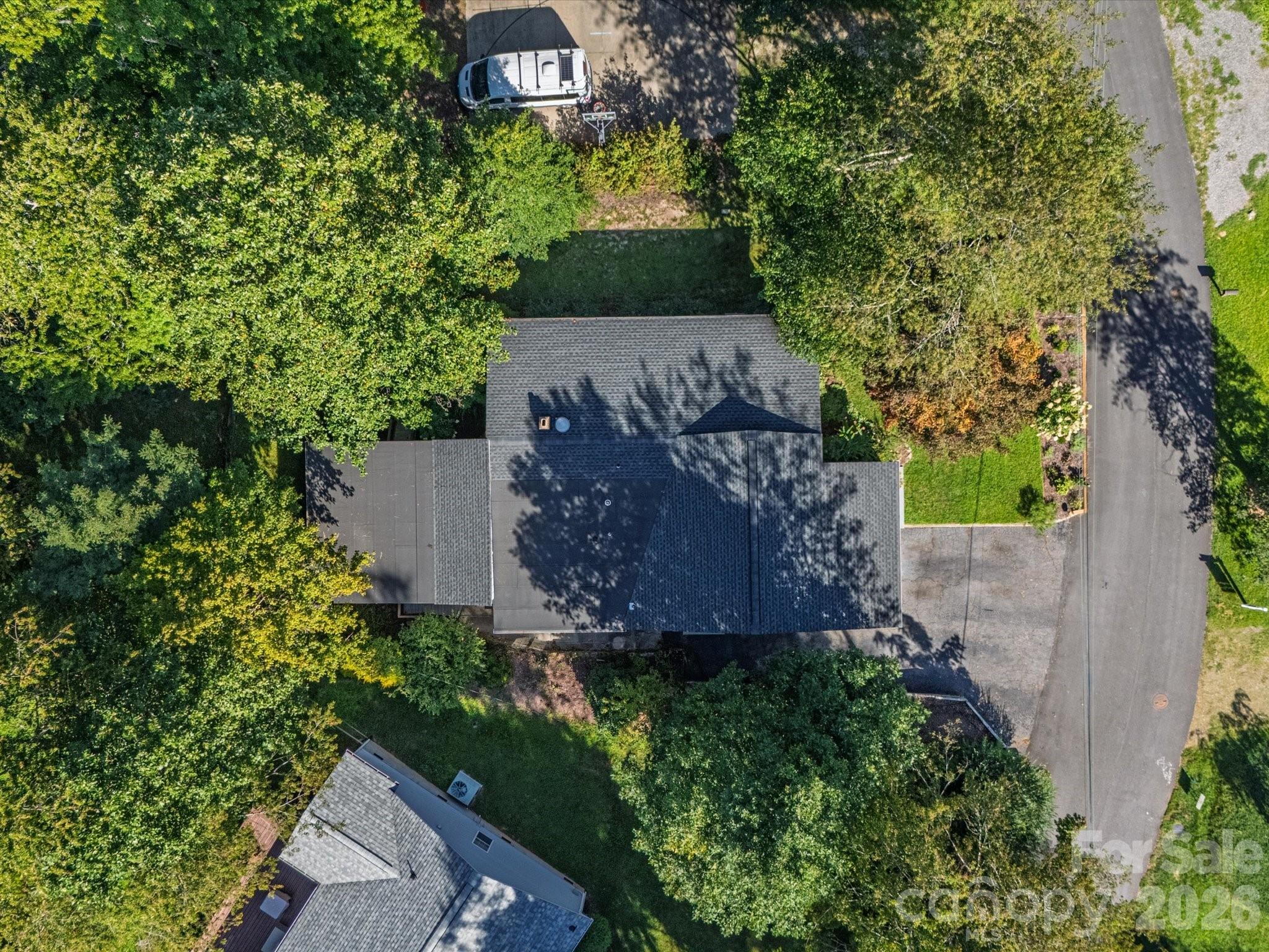 110 Aurora Drive — Asheville