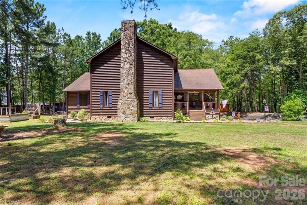 143 Mohegan Trail — Mocksville
