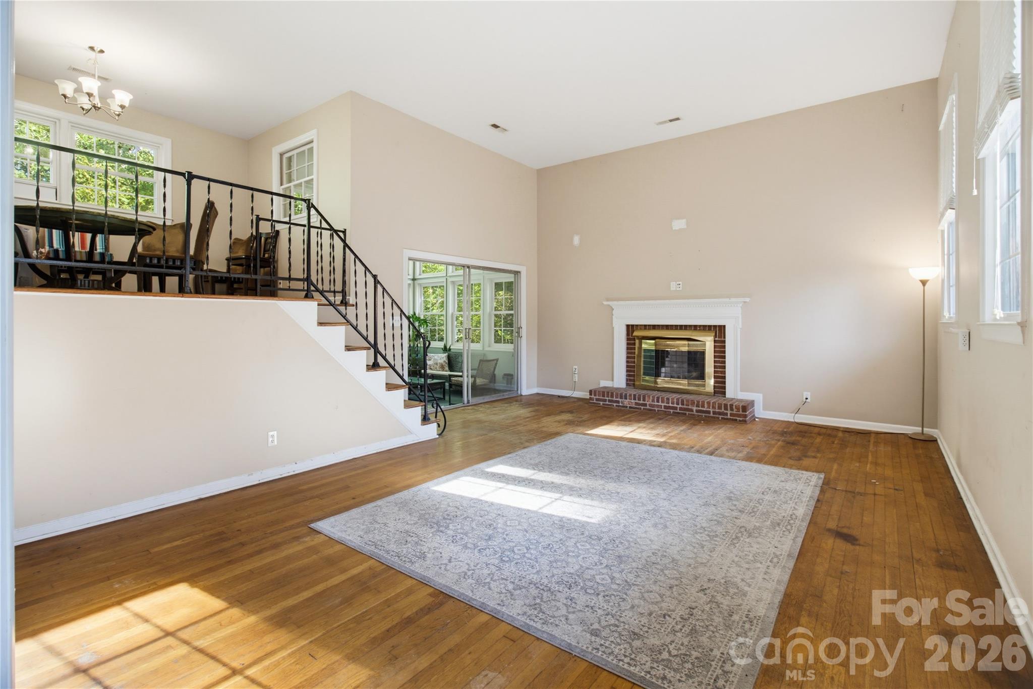 5675 Sweetbriar Road — Pfafftown