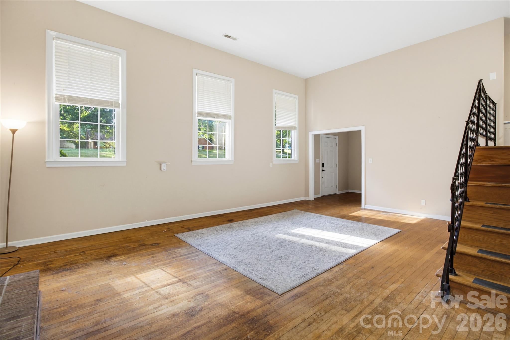 5675 Sweetbriar Road — Pfafftown