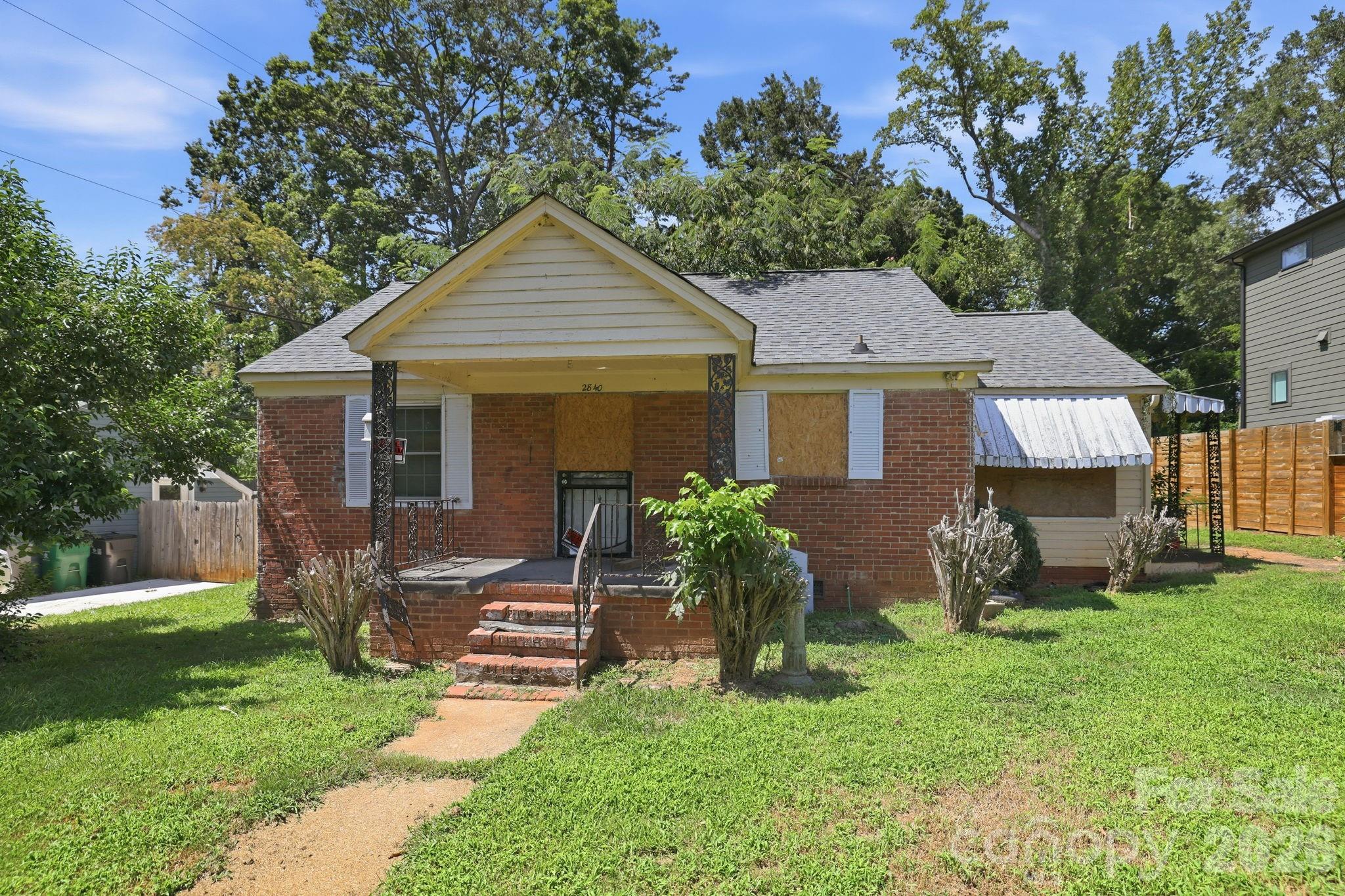 2840 Cowles Road — Charlotte