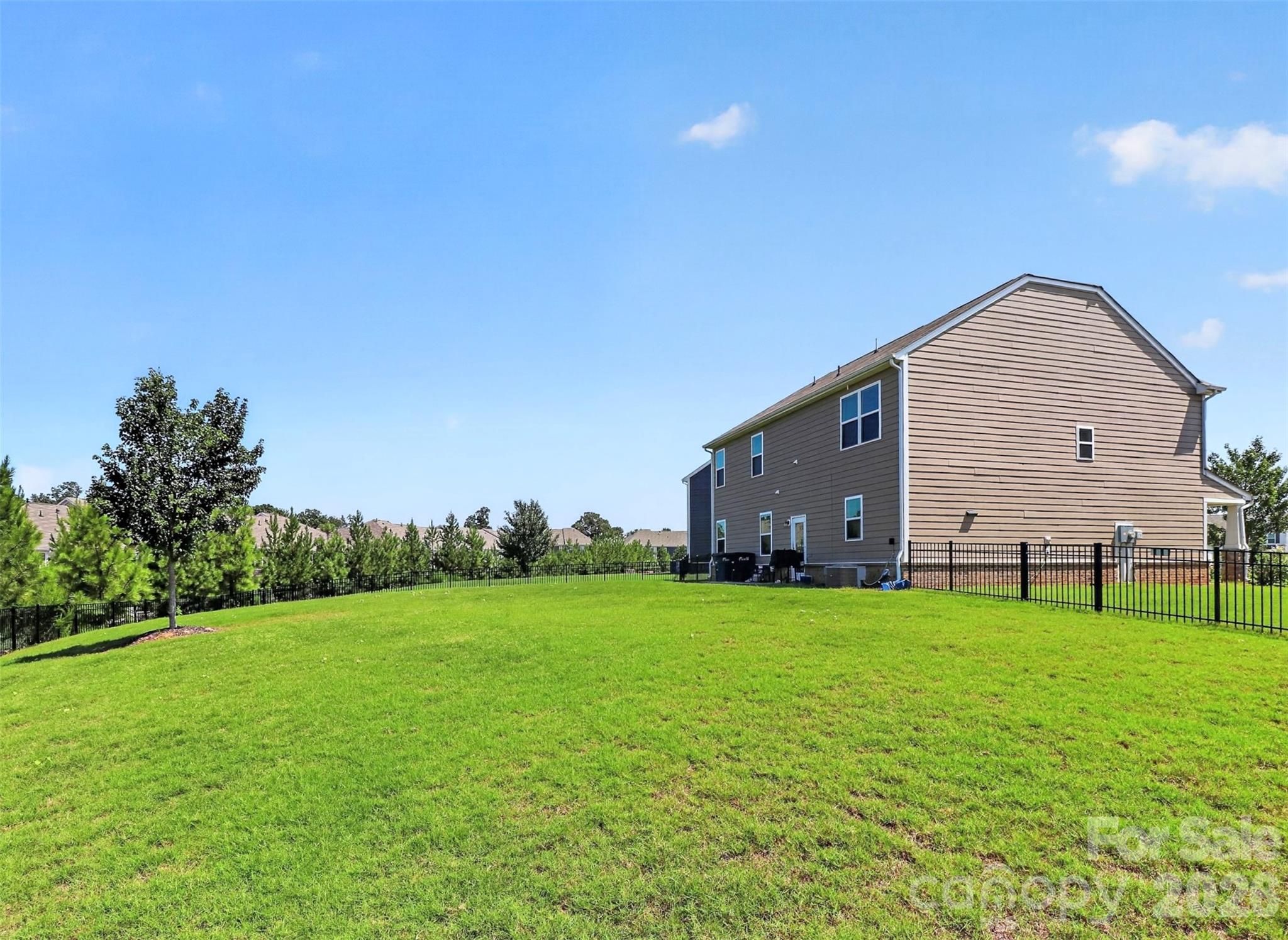 2819 Dominion Court — Monroe