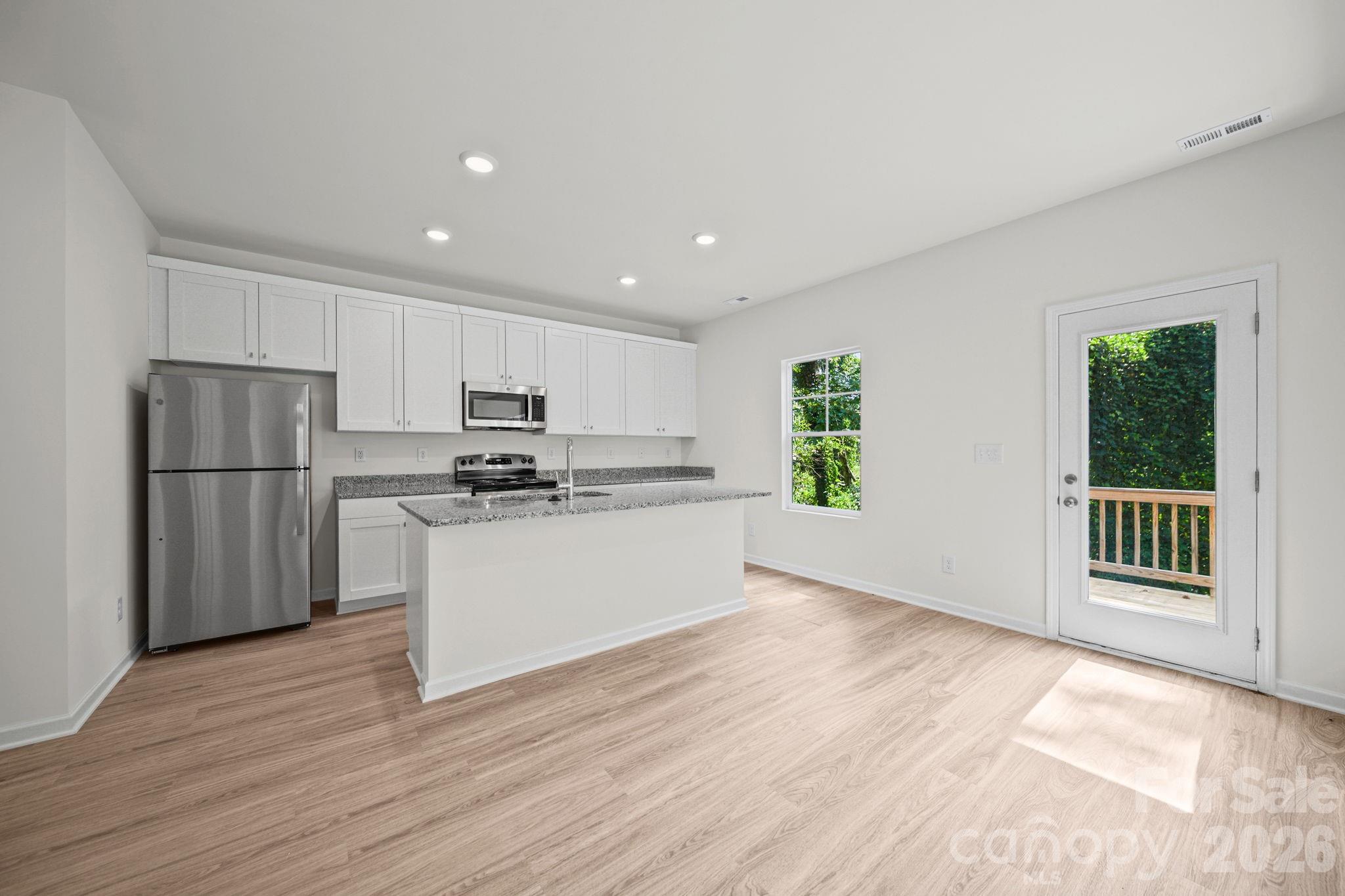 203 Hermitage Court — Shelby