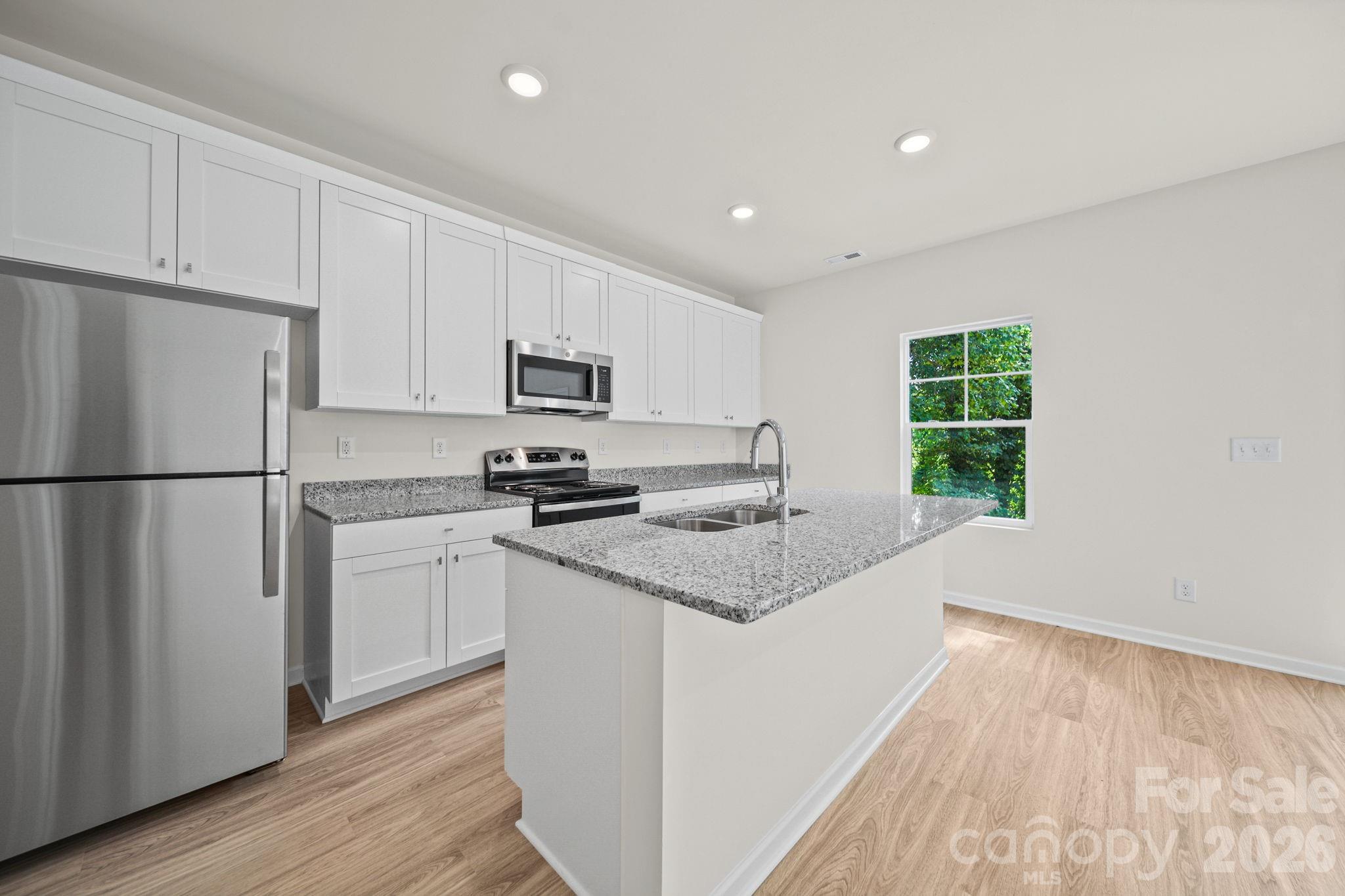 203 Hermitage Court — Shelby