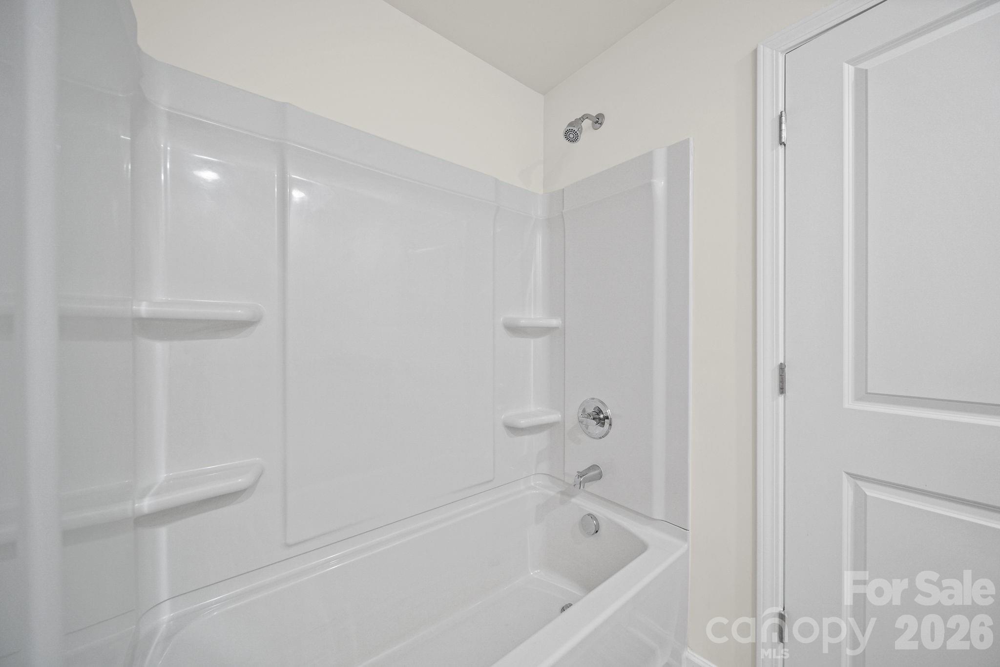 203 Hermitage Court — Shelby
