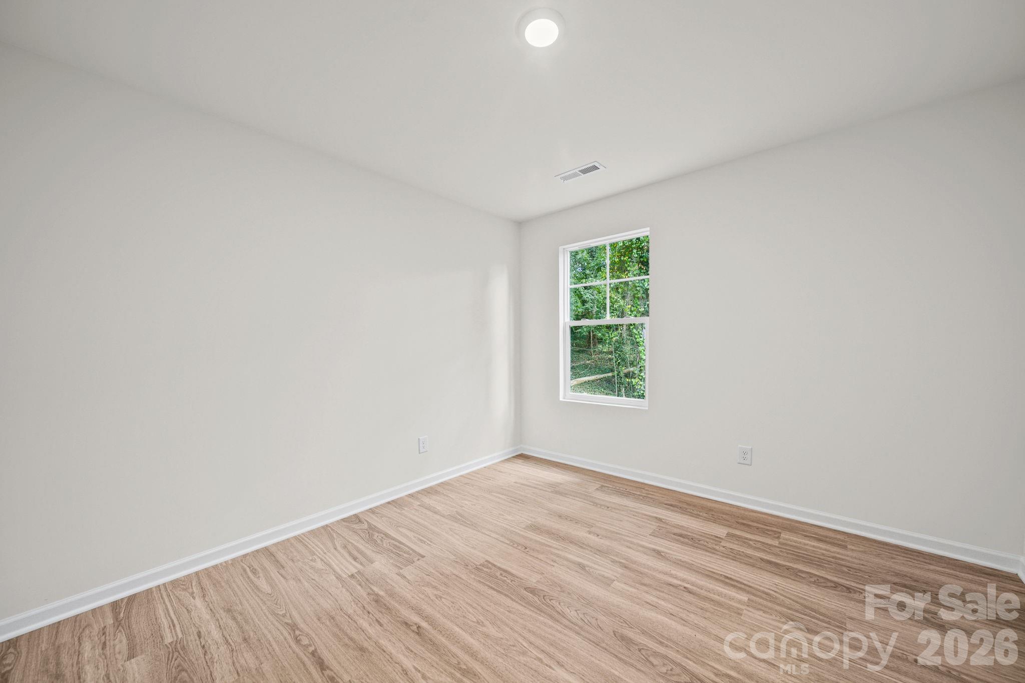 203 Hermitage Court — Shelby