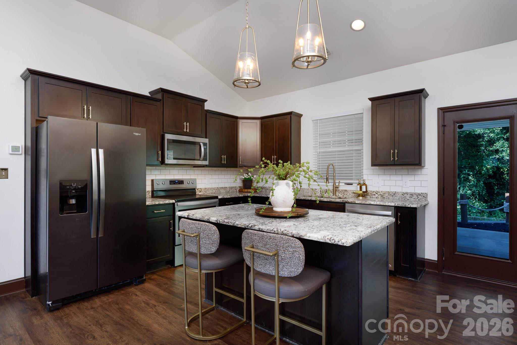 119 Fairmont Street — Clover