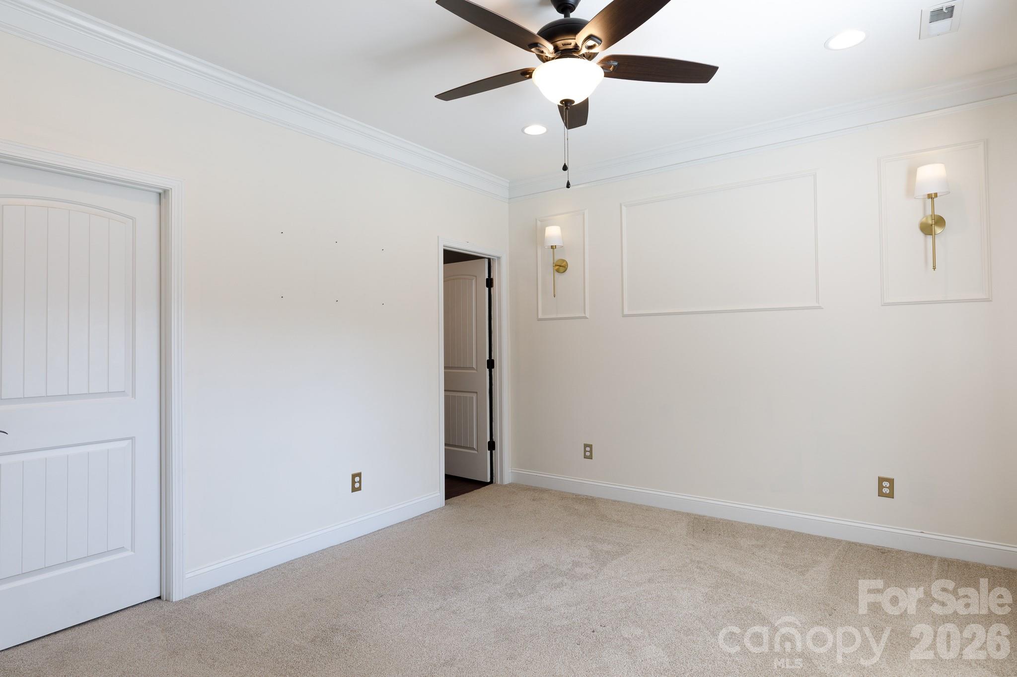 119 Fairmont Street — Clover