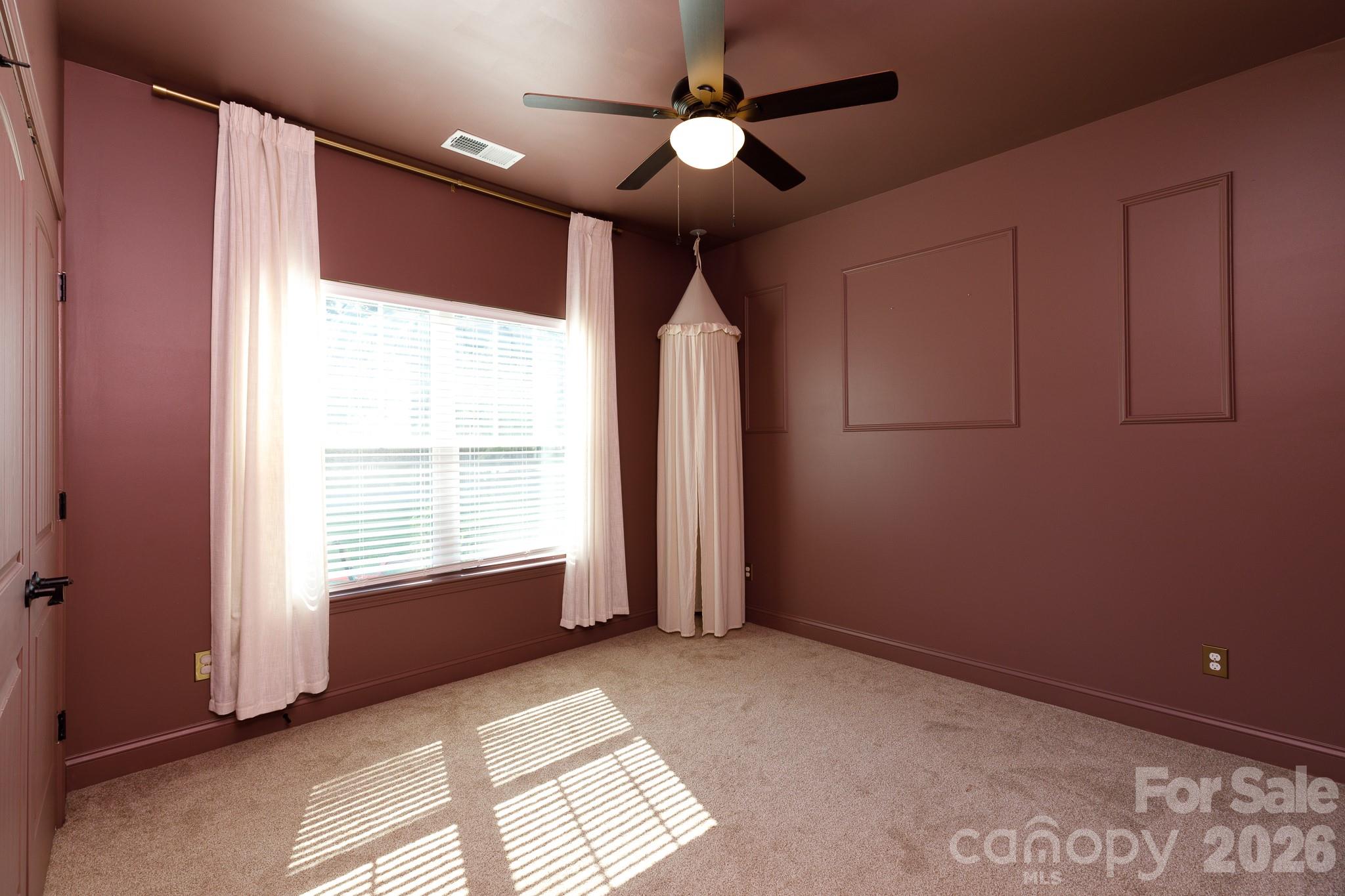119 Fairmont Street — Clover
