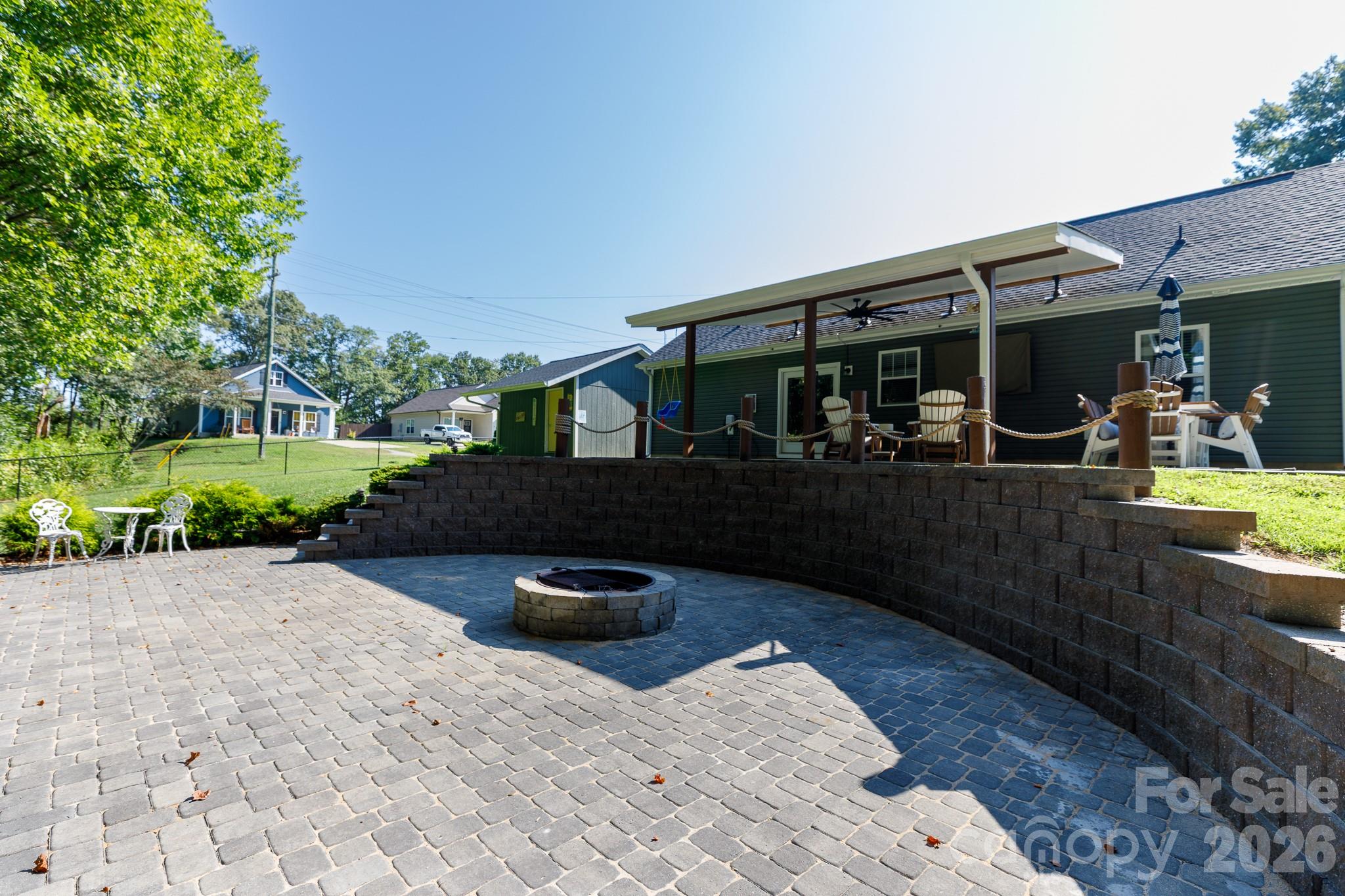 119 Fairmont Street — Clover