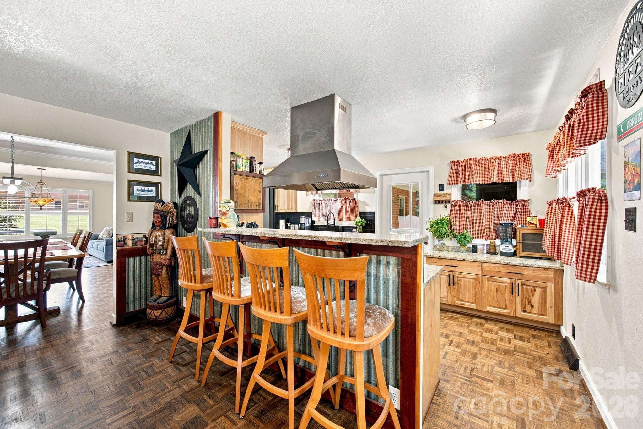 305 Heritage Circle — Statesville