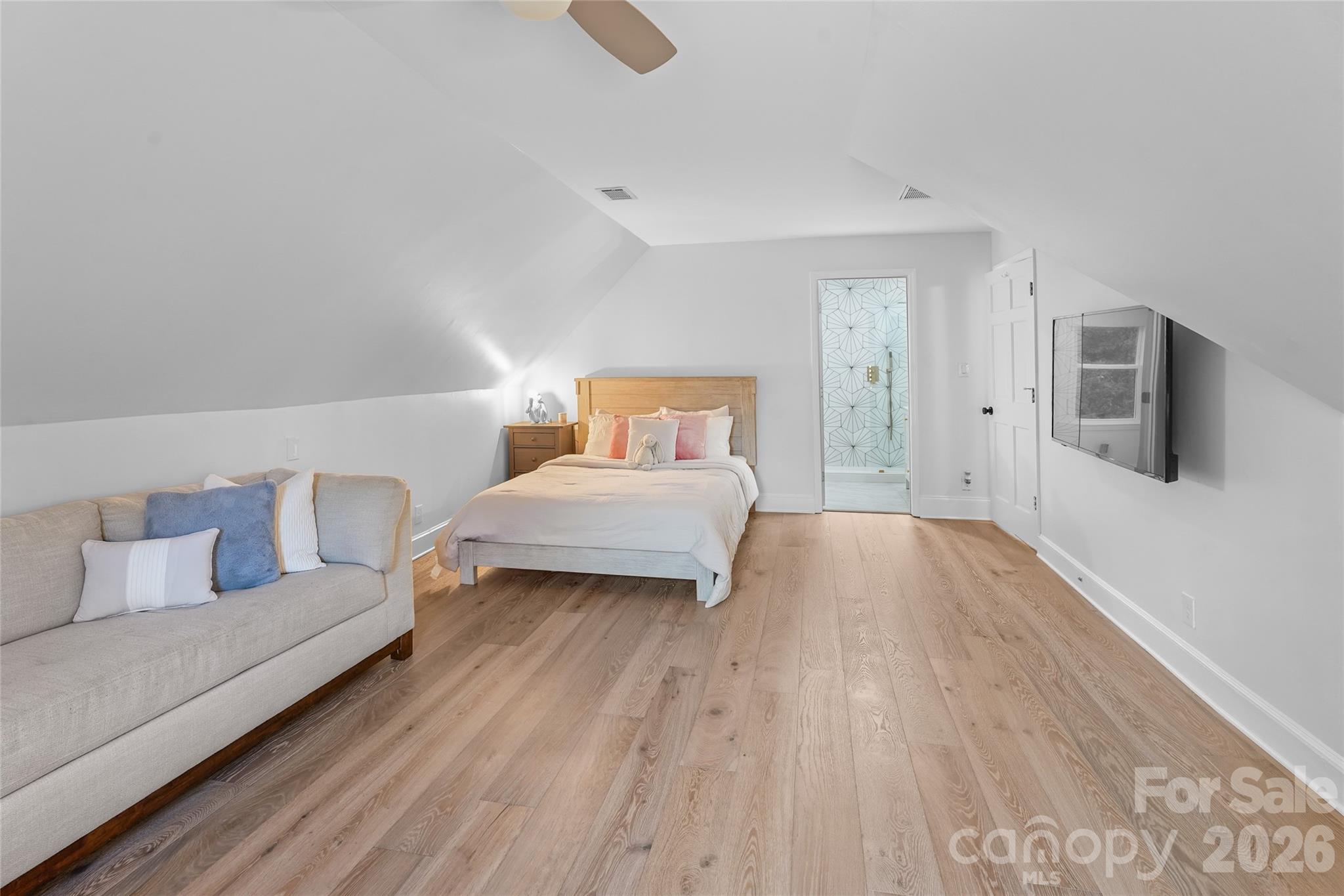 2201 Whilden Court — Charlotte