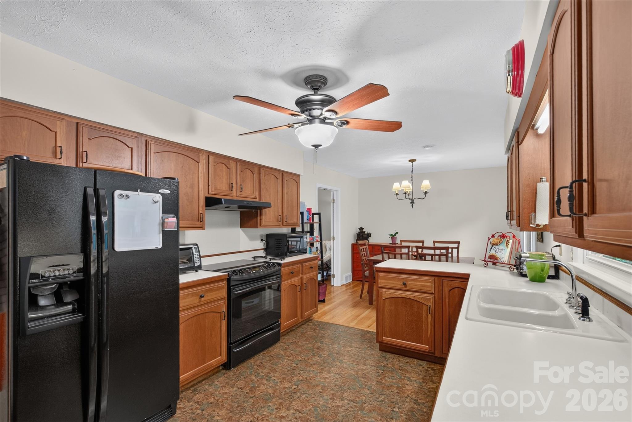 7 Mountainbrook Road — Asheville