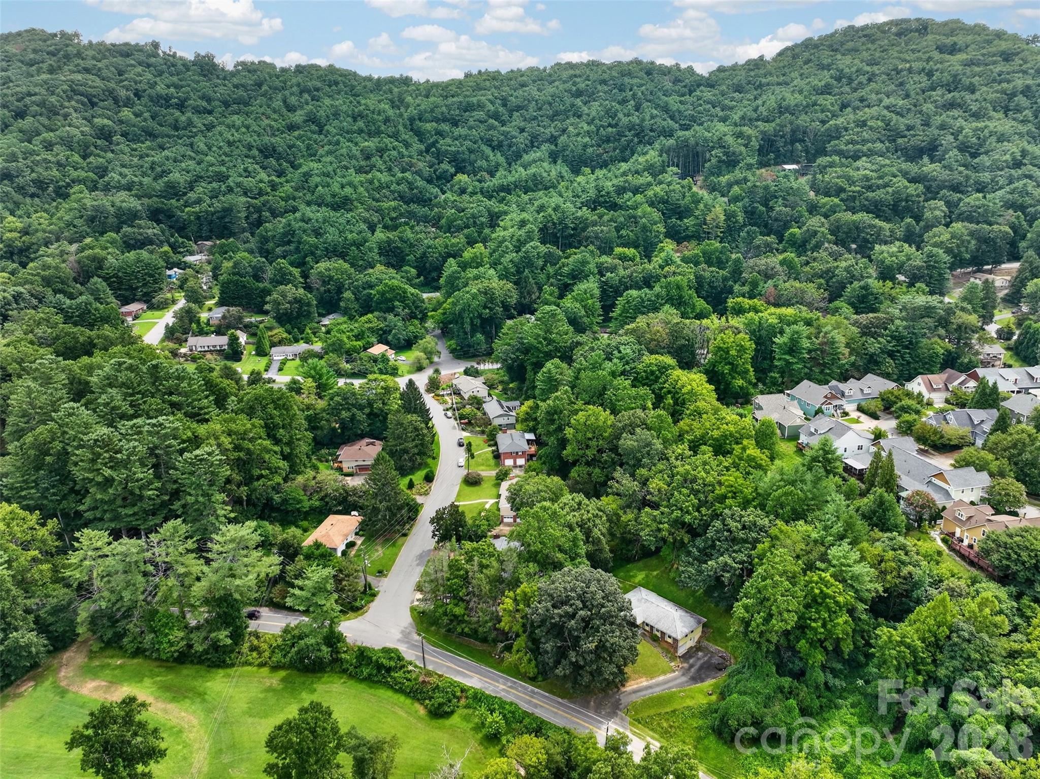 7 Mountainbrook Road — Asheville