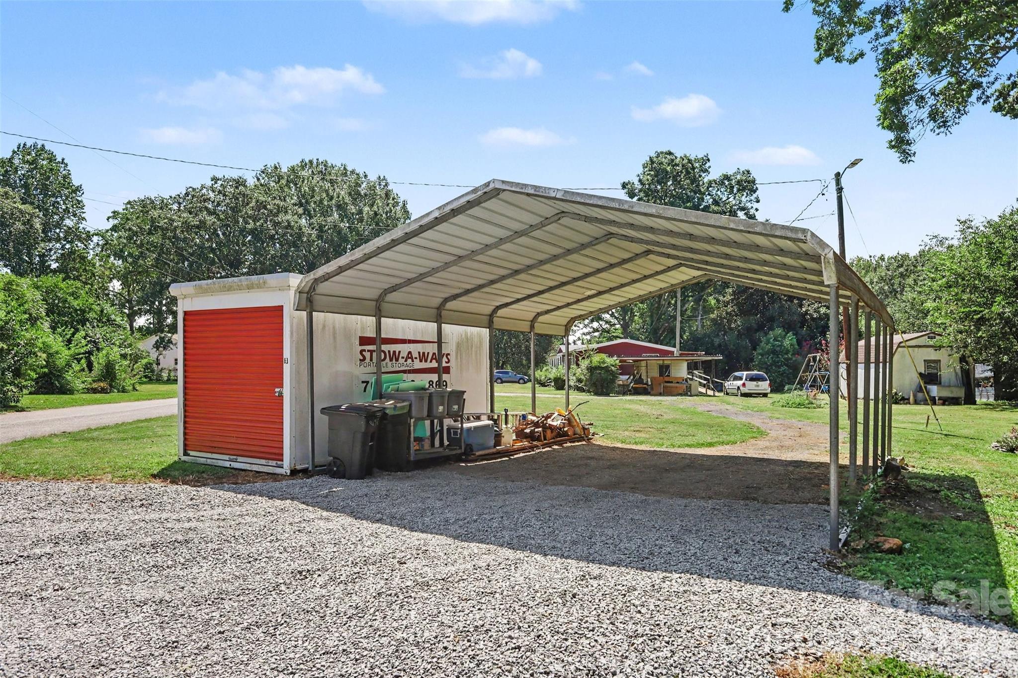801 W Catawba Avenue — Mount Holly