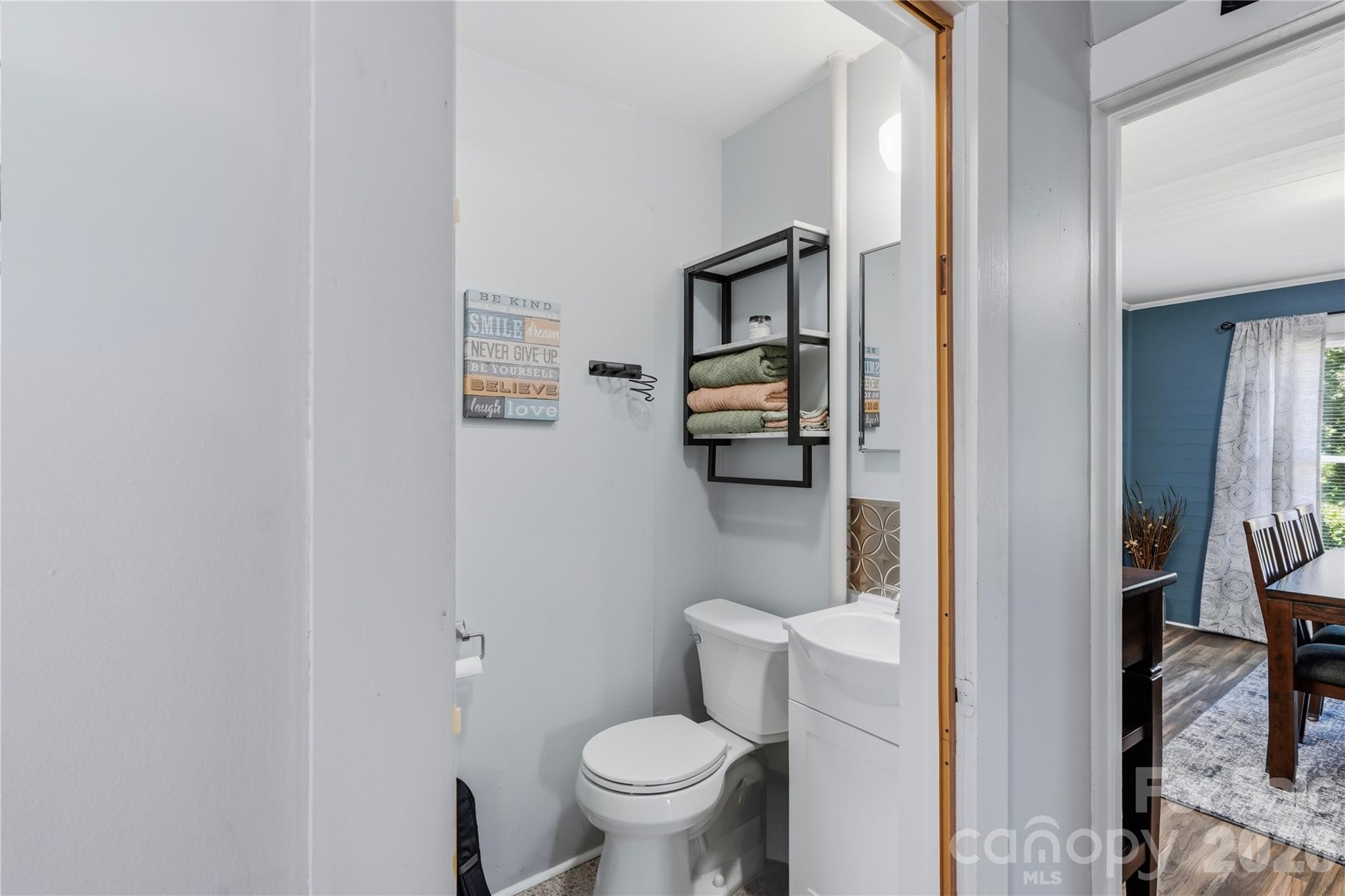 32372 Hugh Road — Albemarle