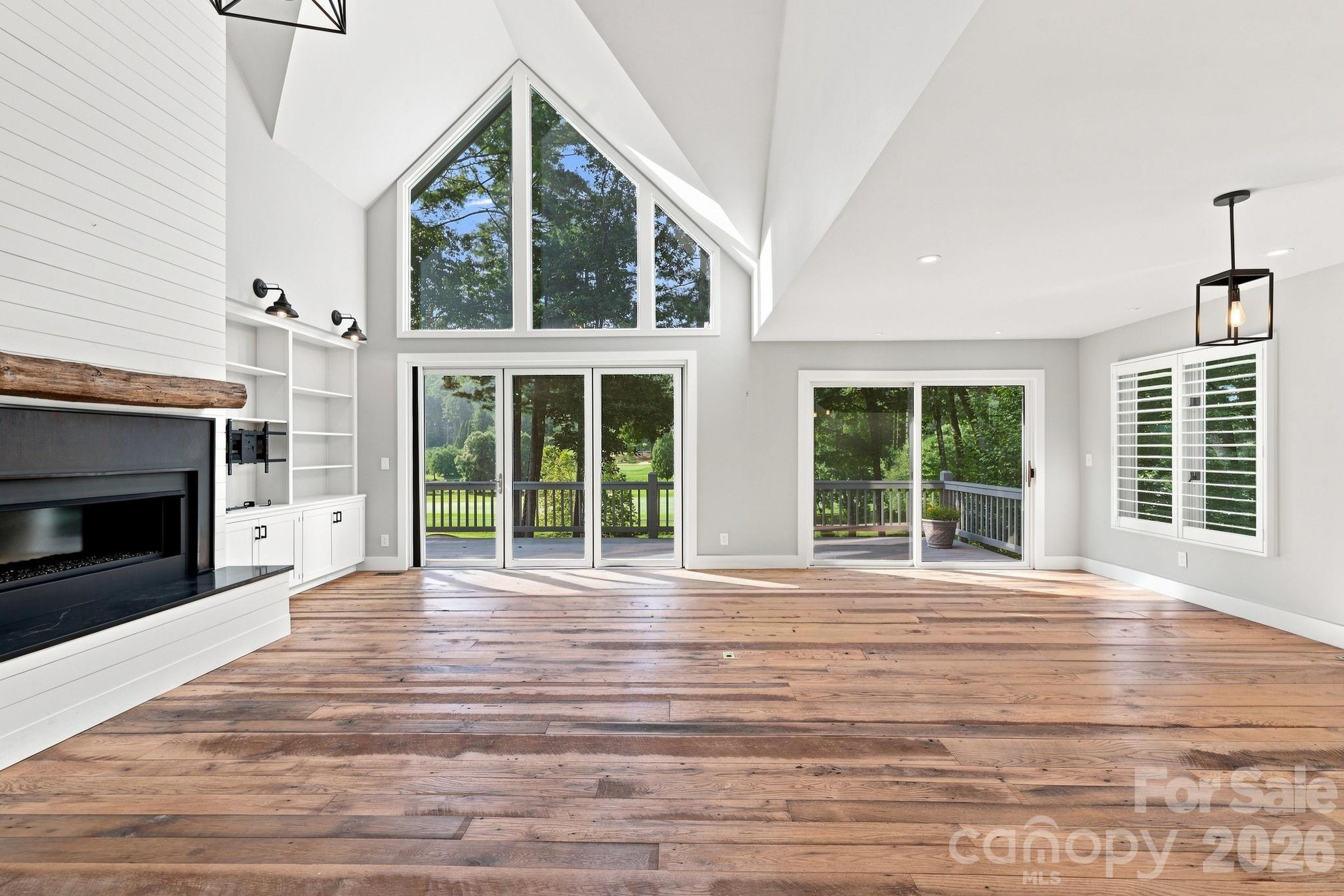 155 Winding Meadows Drive — Flat Rock