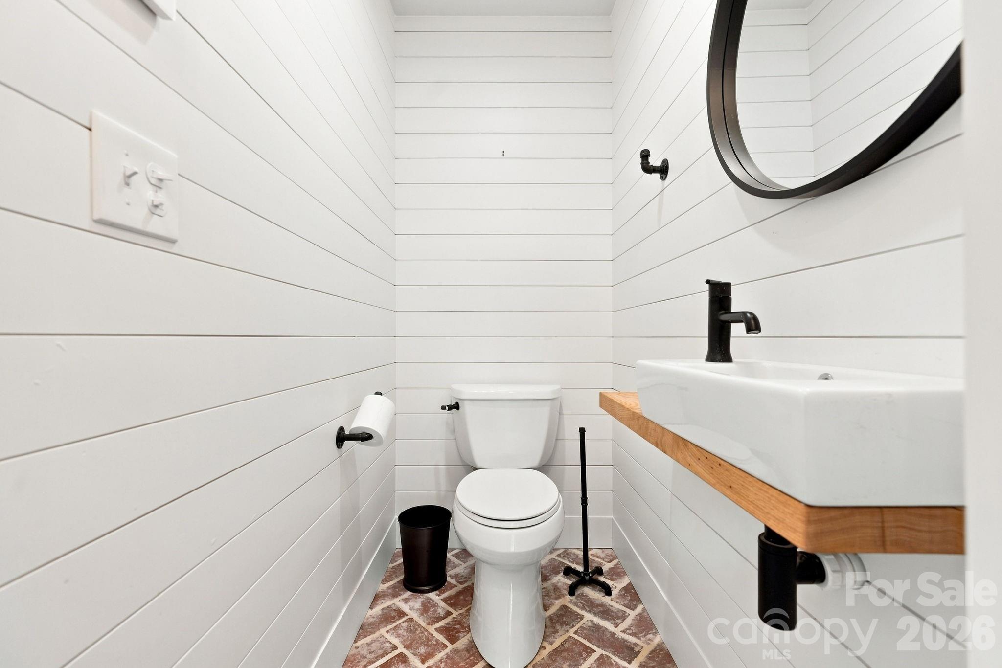155 Winding Meadows Drive — Flat Rock