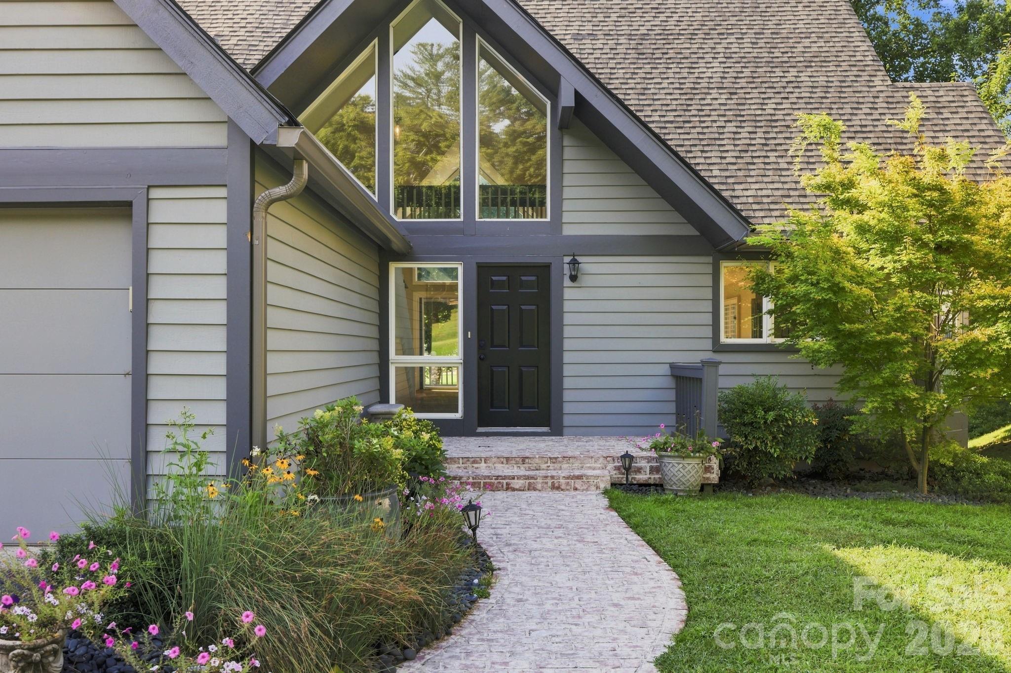 155 Winding Meadows Drive — Flat Rock