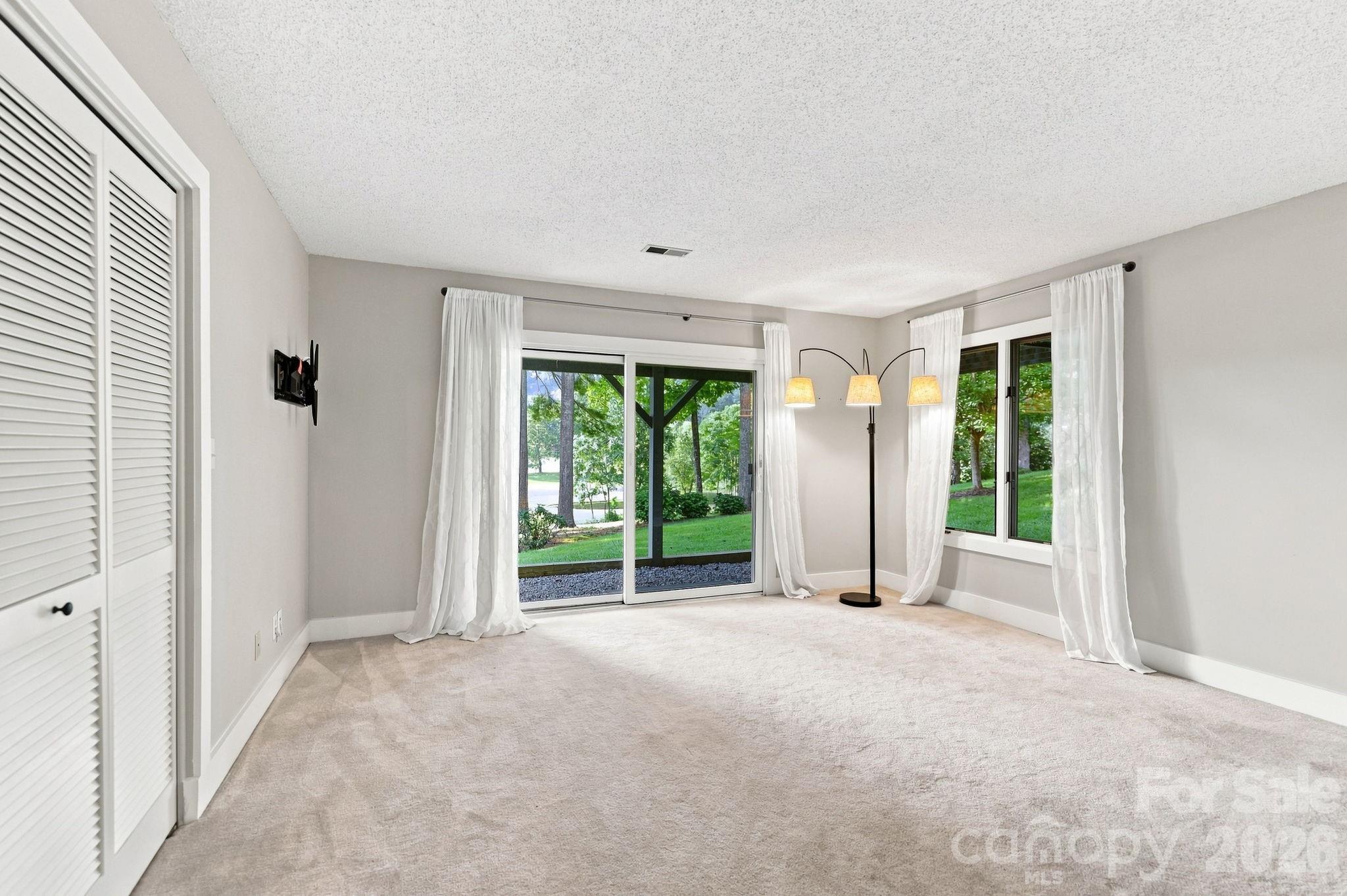 155 Winding Meadows Drive — Flat Rock