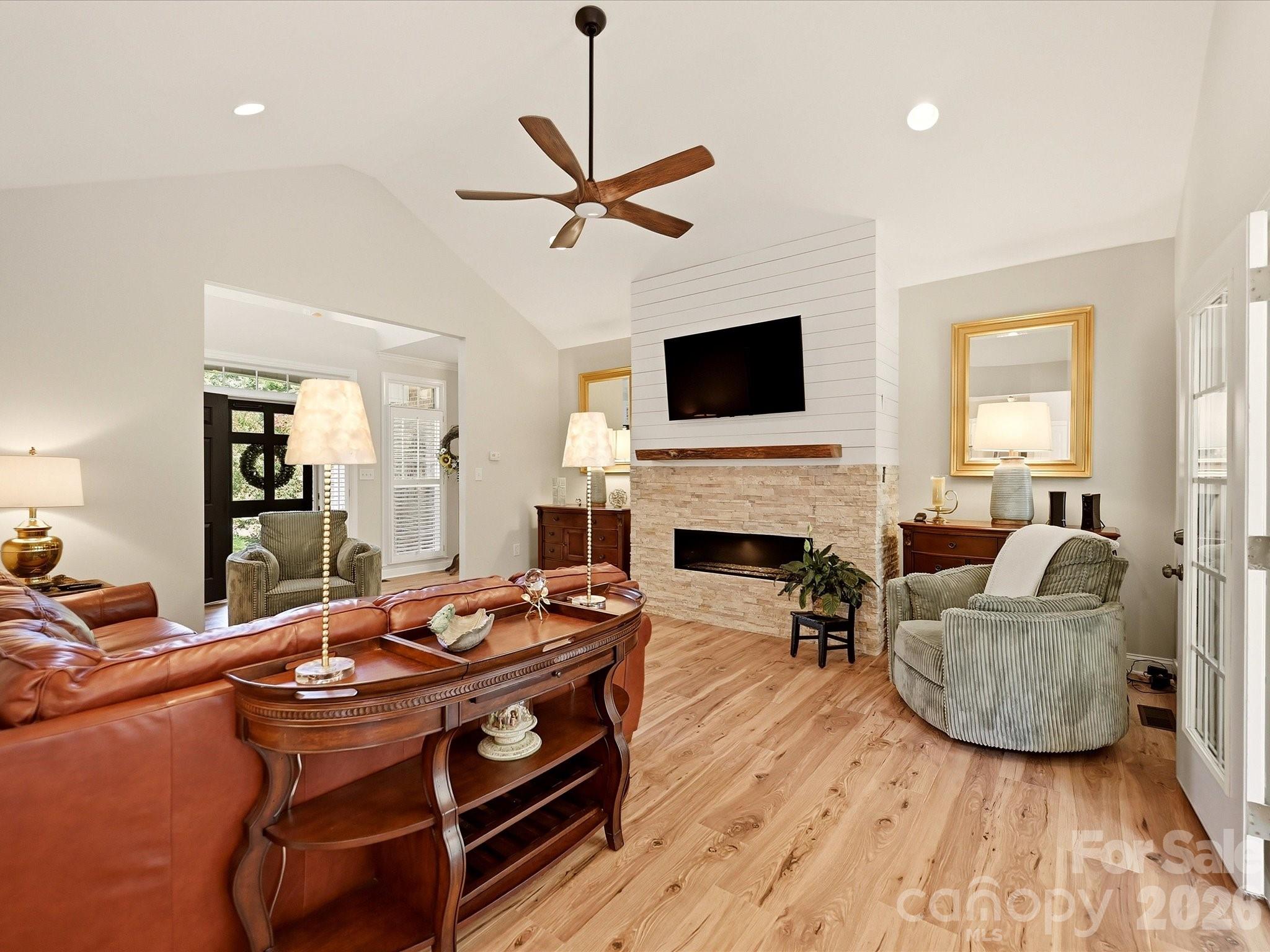 2801 Telefair Lane — Monroe