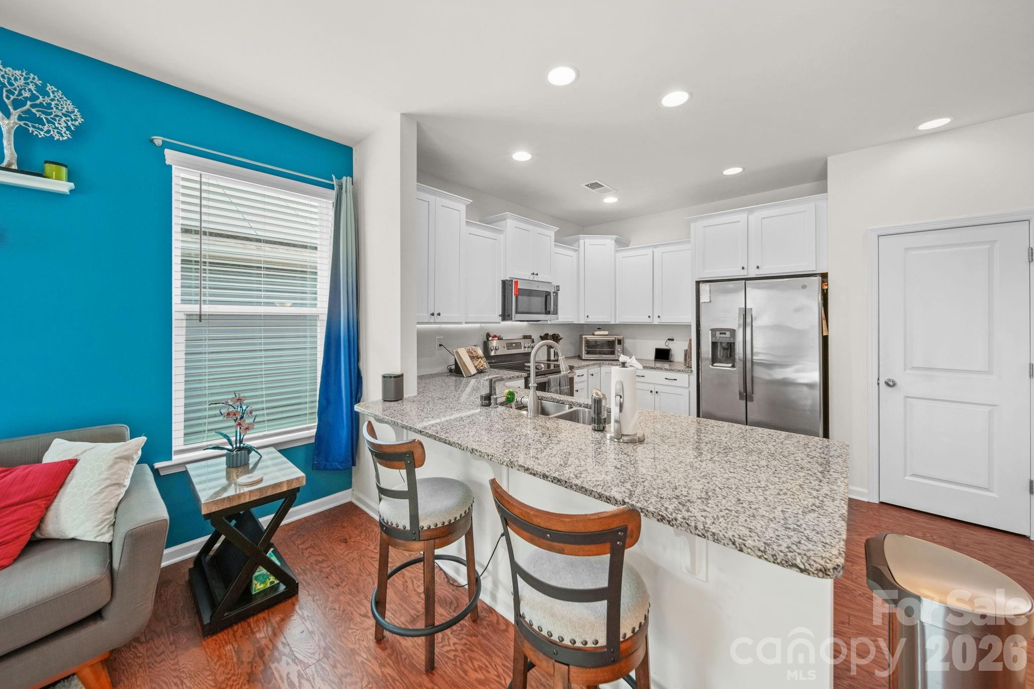 7203 Chrysanthemum Road — Lancaster