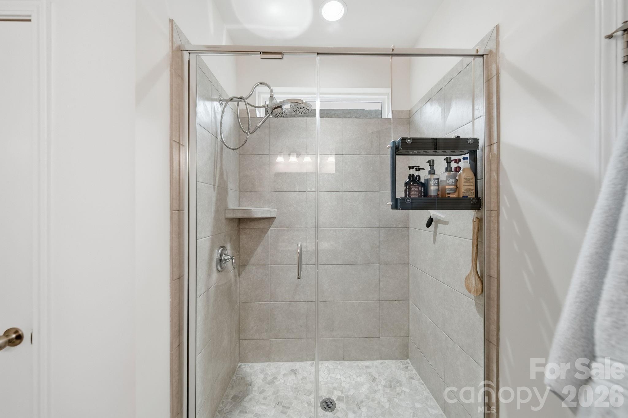 7203 Chrysanthemum Road — Lancaster